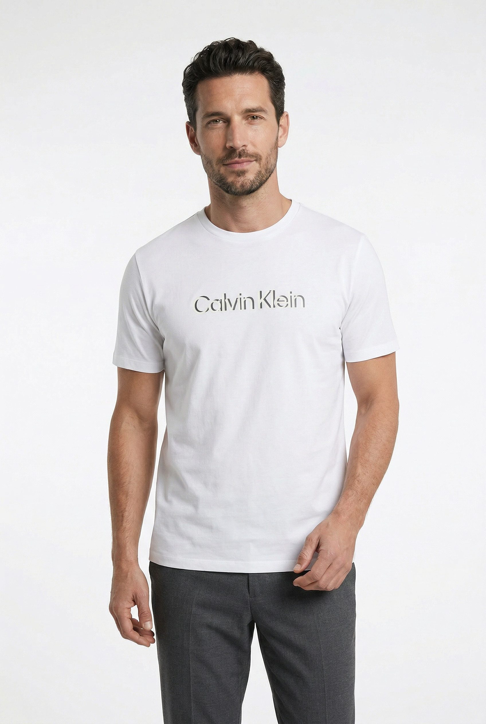 Calvin Klein T-Shirt Logoschriftzug, Rundhalsausschnitt, Regular Fit, reine Baumwolle
