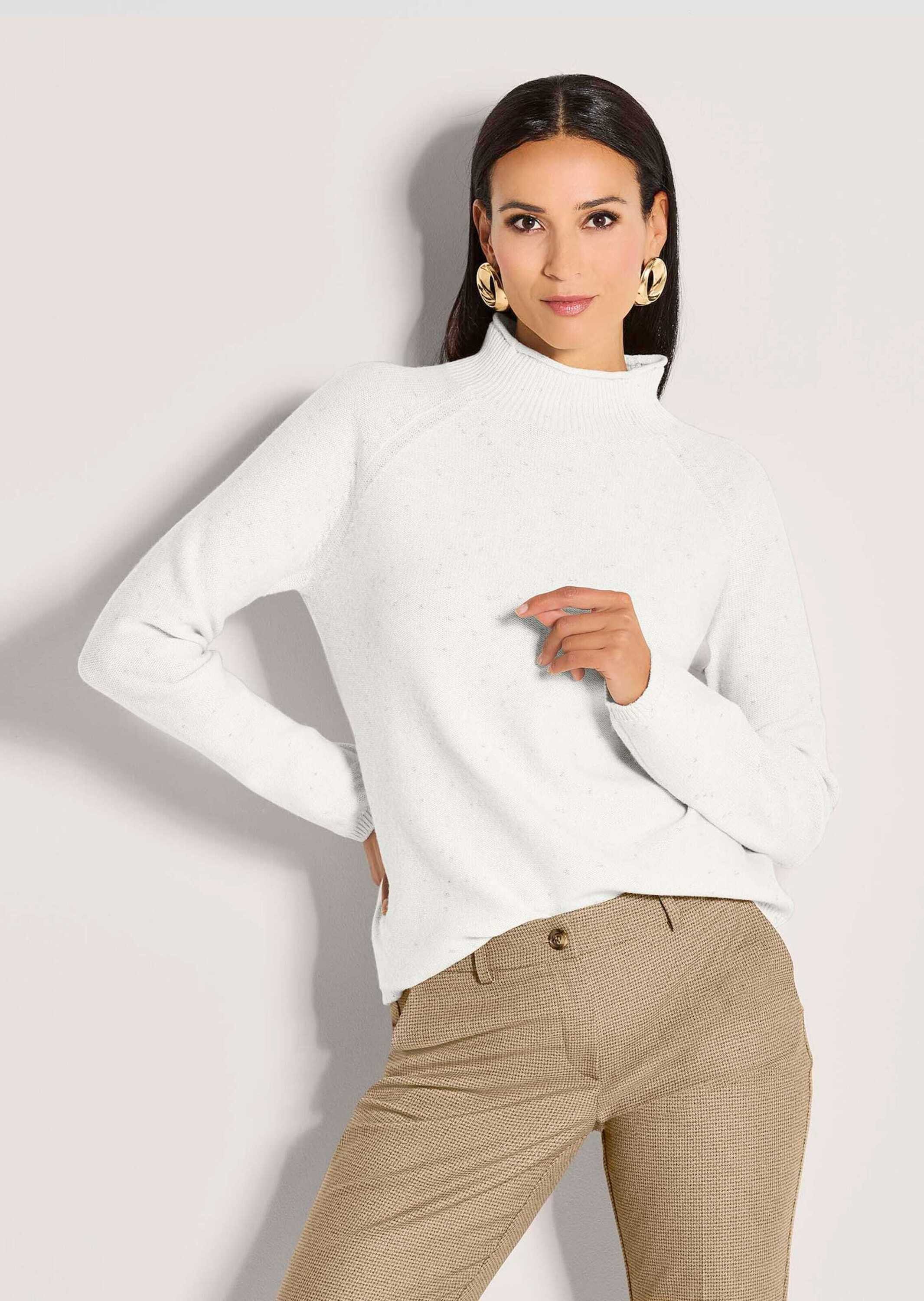MADELEINE Вязаные свитера Glanzvoller Wollpullover mit Glattstrick Winterpullover mit Stehkragen und Raglanärmel