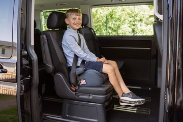Osann Kindersitzerhöhung Up i-Size, ab: 7 Jahren, bis: 12 Jahre, Kompakte Sitzerhöhung ab 125 cm