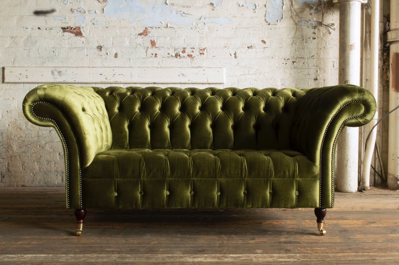 JVmoebel Chesterfield-Sofa, Klassische Sofa 2 Sitzer Chesterfield Couch Textil Samt Grün