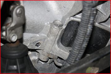 KS Tools Steckschlüssel, 3/8" 12-kant-Stecknuss mit Gelenk für Getriebe, 18 mm