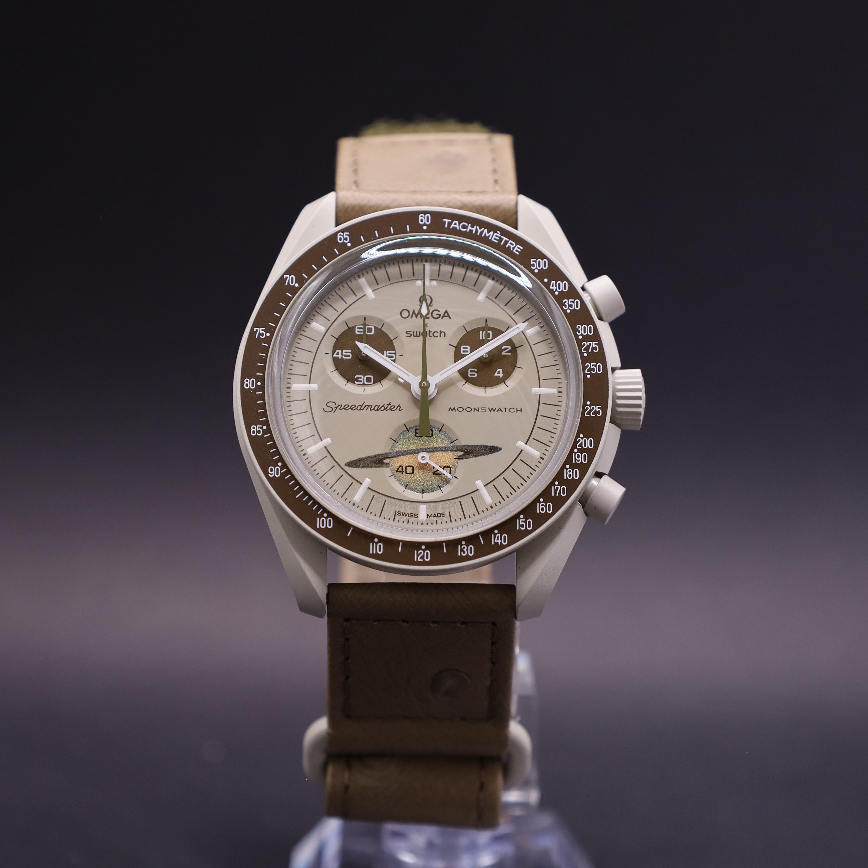 Swatch Chronograph OMEGA x Swatch MoonSwatch Mission to Saturn Straußenleder SO33T100C, (1-tlg)