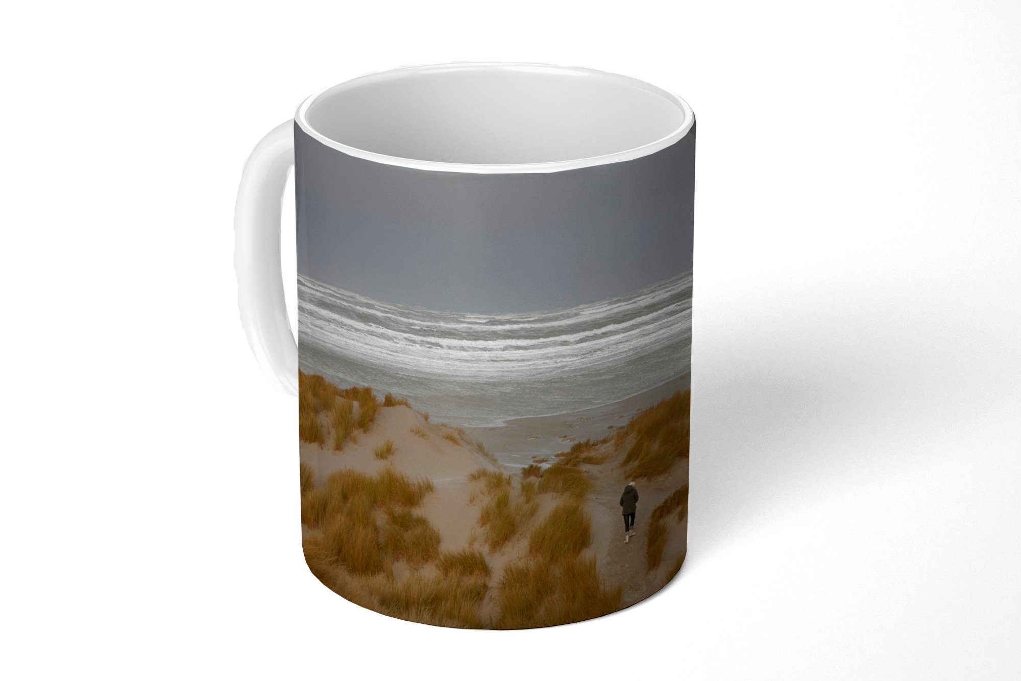 MuchoWow Tasse Blick von den Dünen auf einen dunklen Himmel auf Terschelling, Keramik, Kaffeetassen, Teetasse, Becher, Teetasse, Geschenk