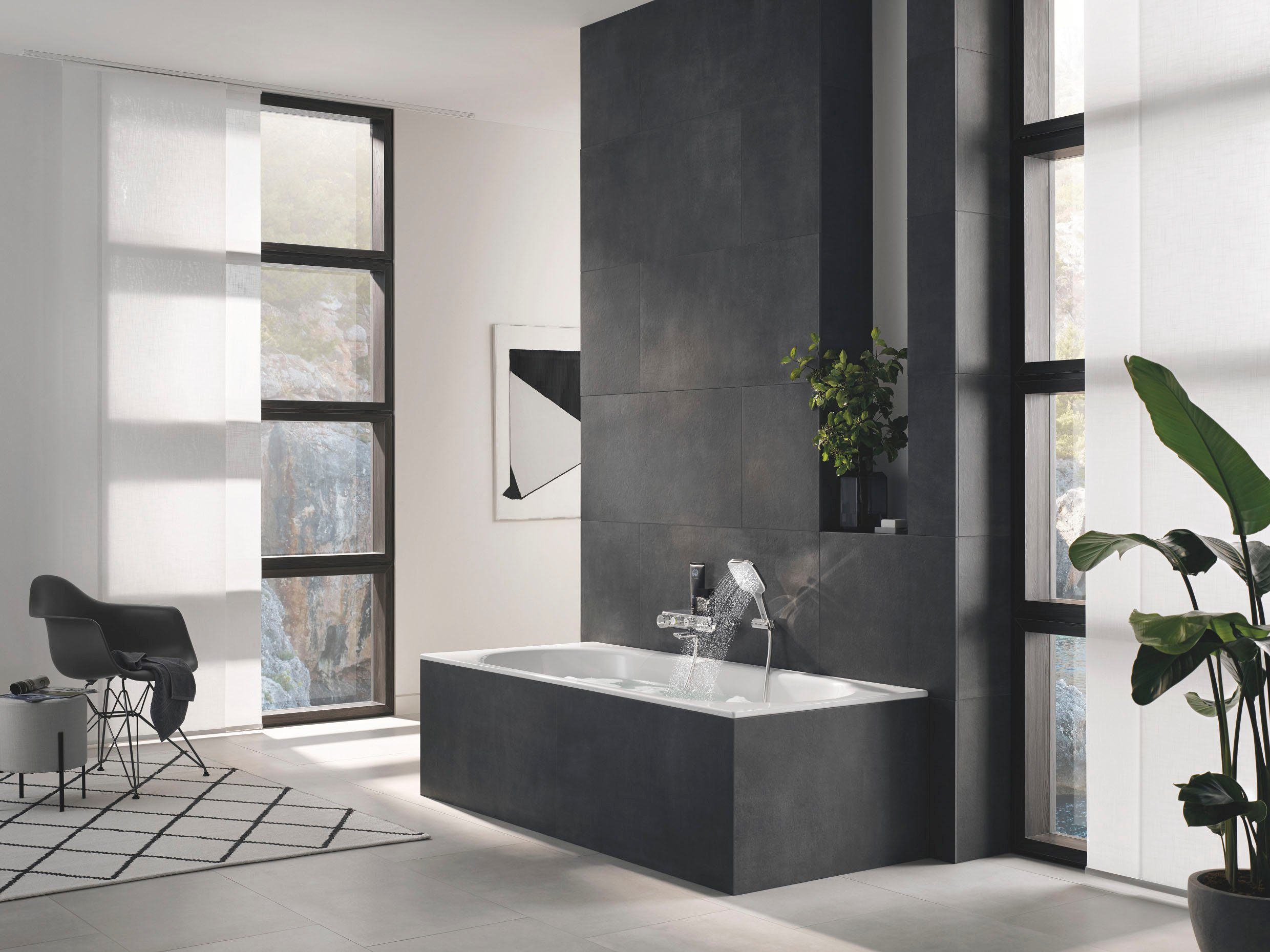 Grohe Wannenarmatur mit SmartControl Wassersparfunktion Grohtherm