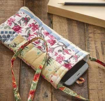 Ib Laursen Umhängetasche Ib Laursen - Handytasche Handtasche Kleine Tasche Wattiert Patchwork