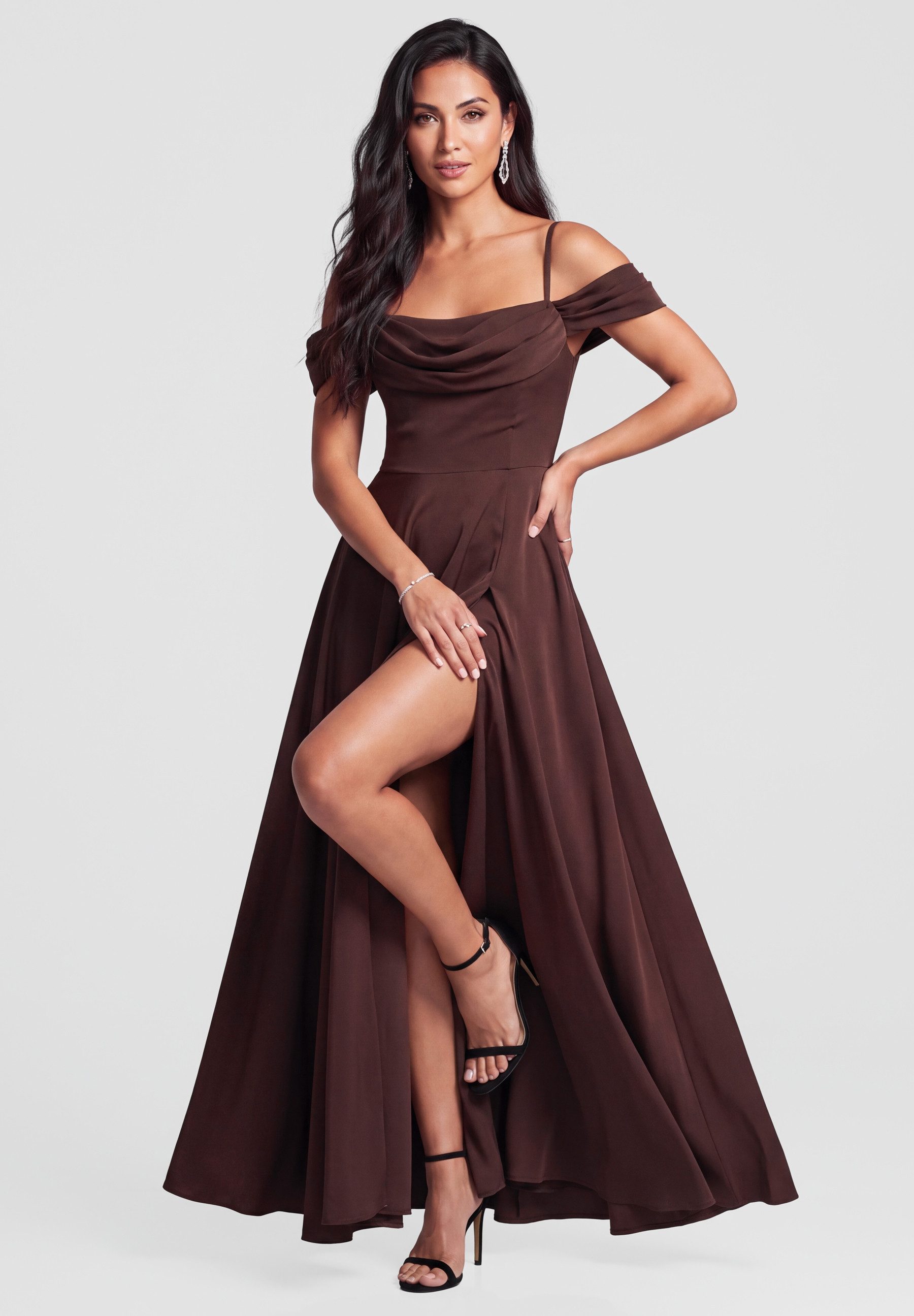 OMBRE Abendkleid Abendkleid mit elegantem Drapé und fließendem Schnitt Braun XS (kein Set, 1-tlg) in Unifarbe