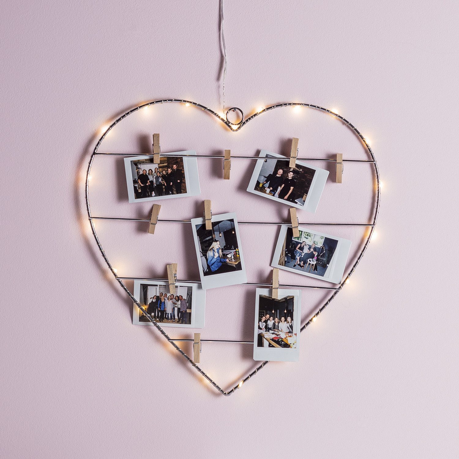 Lights4fun LED Dekolicht LED Herz Deko mit Holzklammern