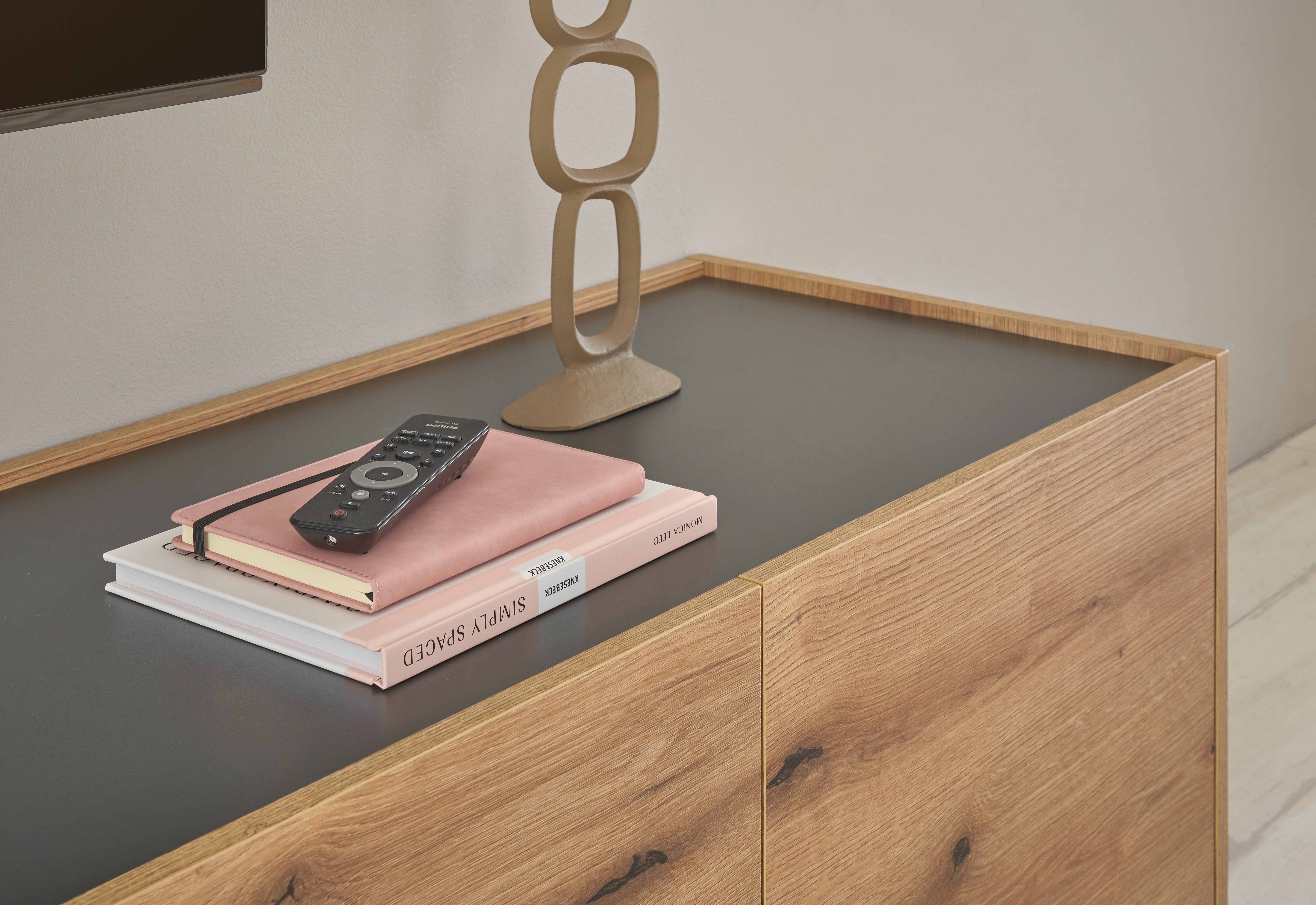 Home affaire Lowboard City/Giron, moderner TV-Schrank, Kommode, TV-Unterschrank, zeitlos, modern, ausreichend Stauraum, vielseitig einsetzbar