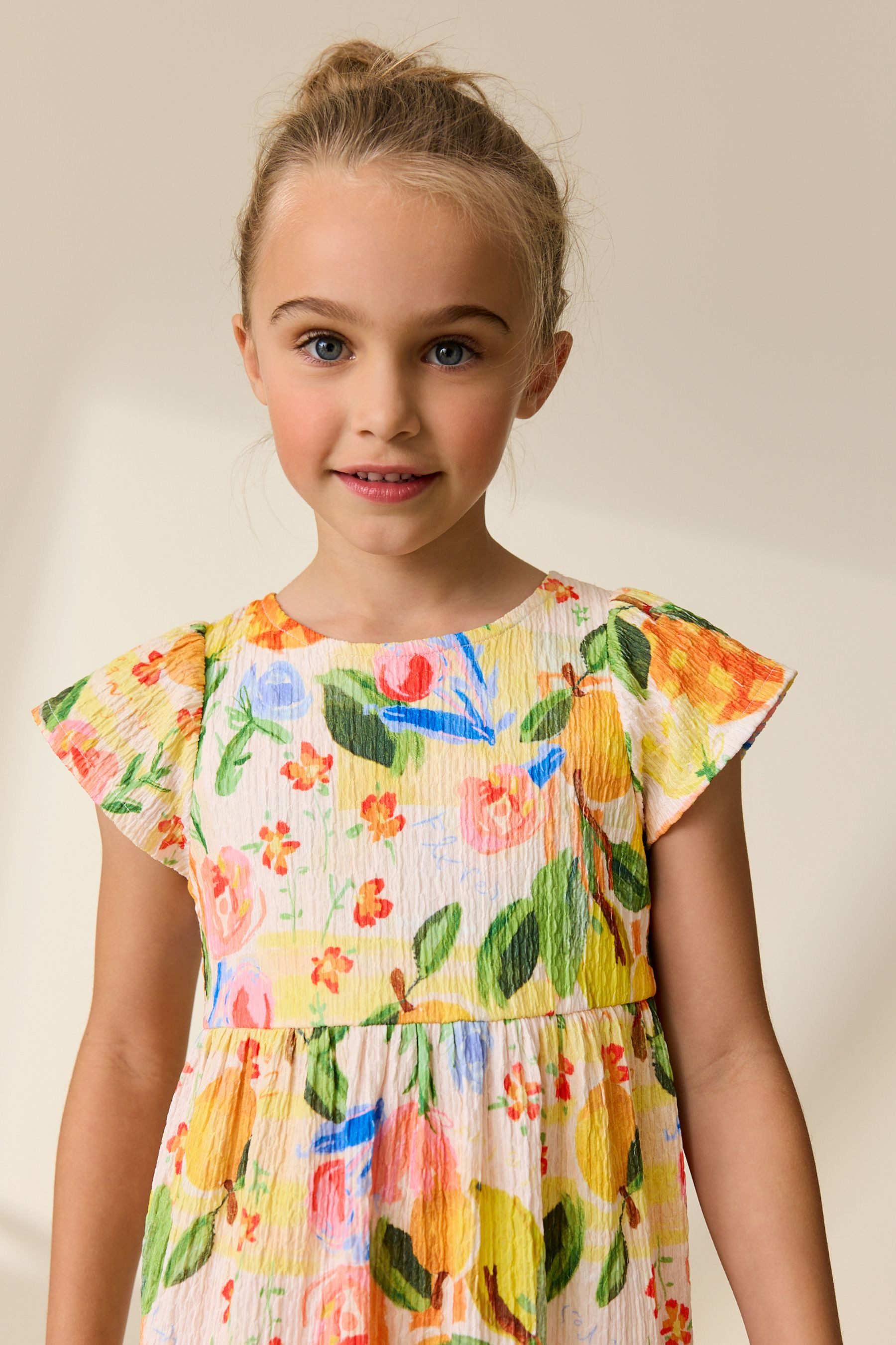 Next Jerseykleid Kleid in Knitteroptik mit Engelsärmeln (1-tlg)