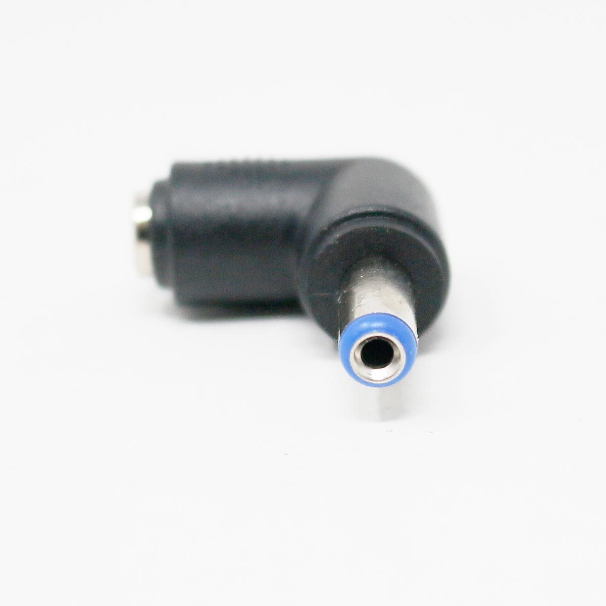 world-trading-net Rundstecker DC Eck-Adapter, 2,1mm Stecker zu 2,1mm Buchse, 90°