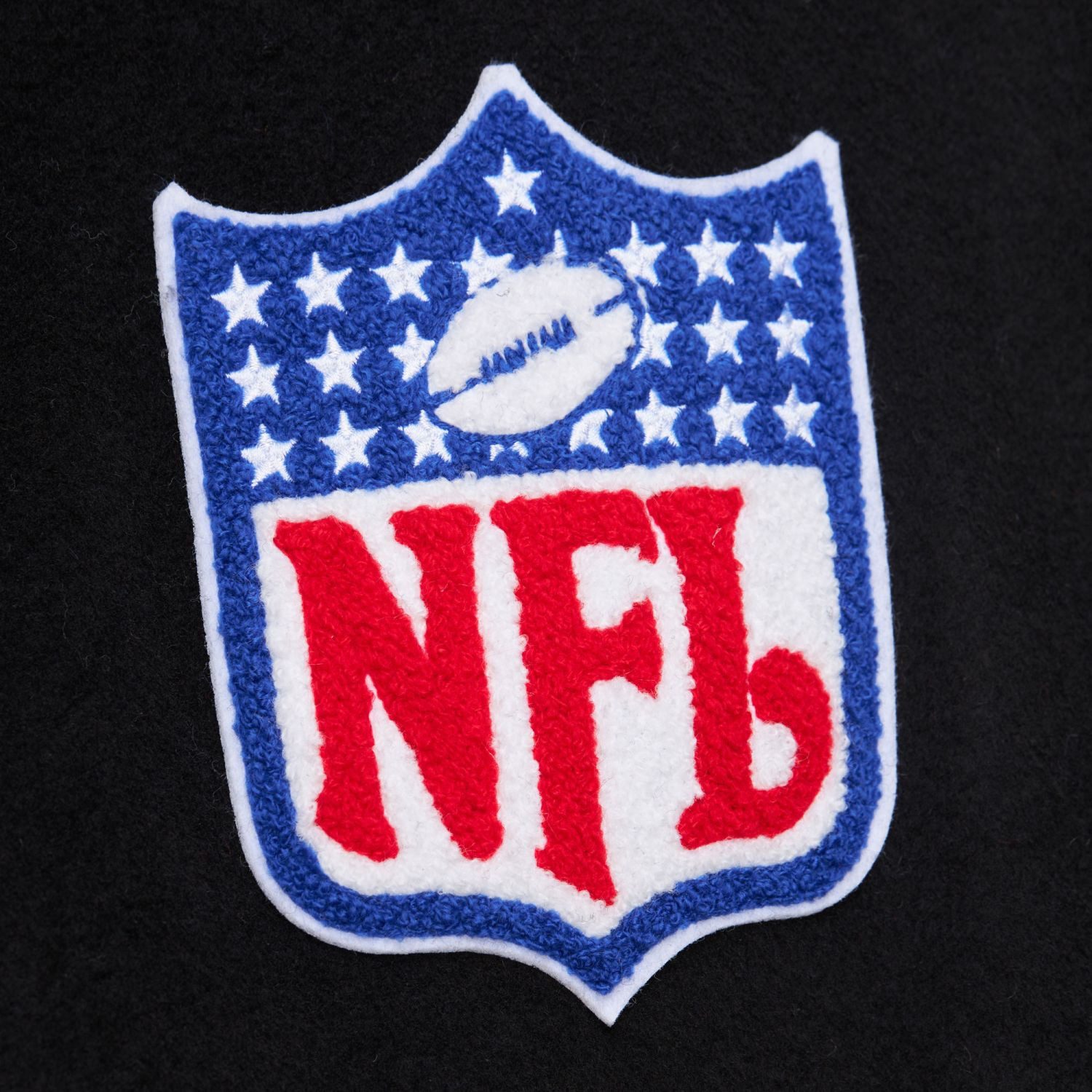 Mitchell & Ness Winterjacke Varsity BLACKOUT Miami Dolphins