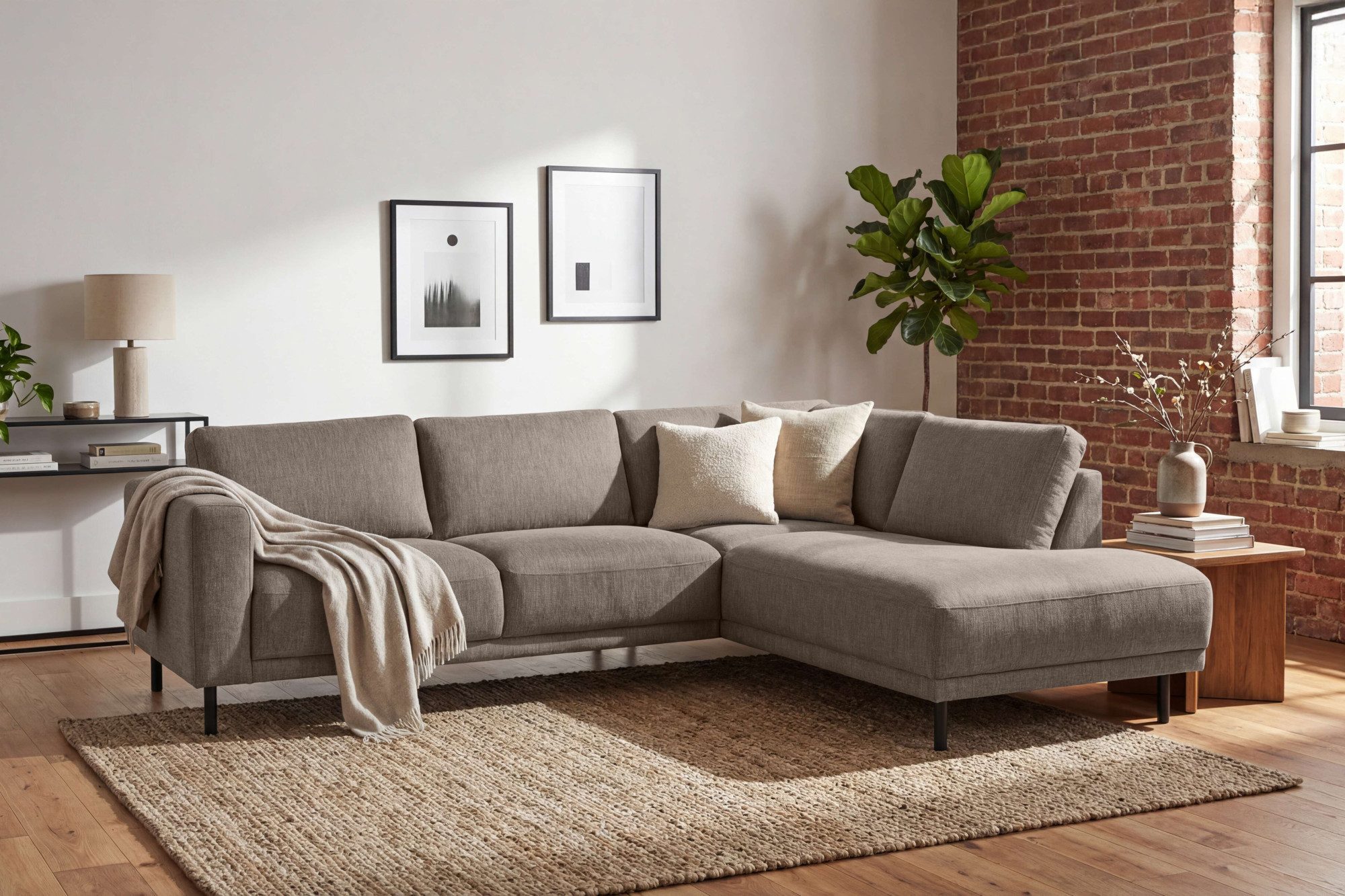 Ecksofa Sveeva, L-Form, B.240 cm, schwarze Metallfüße