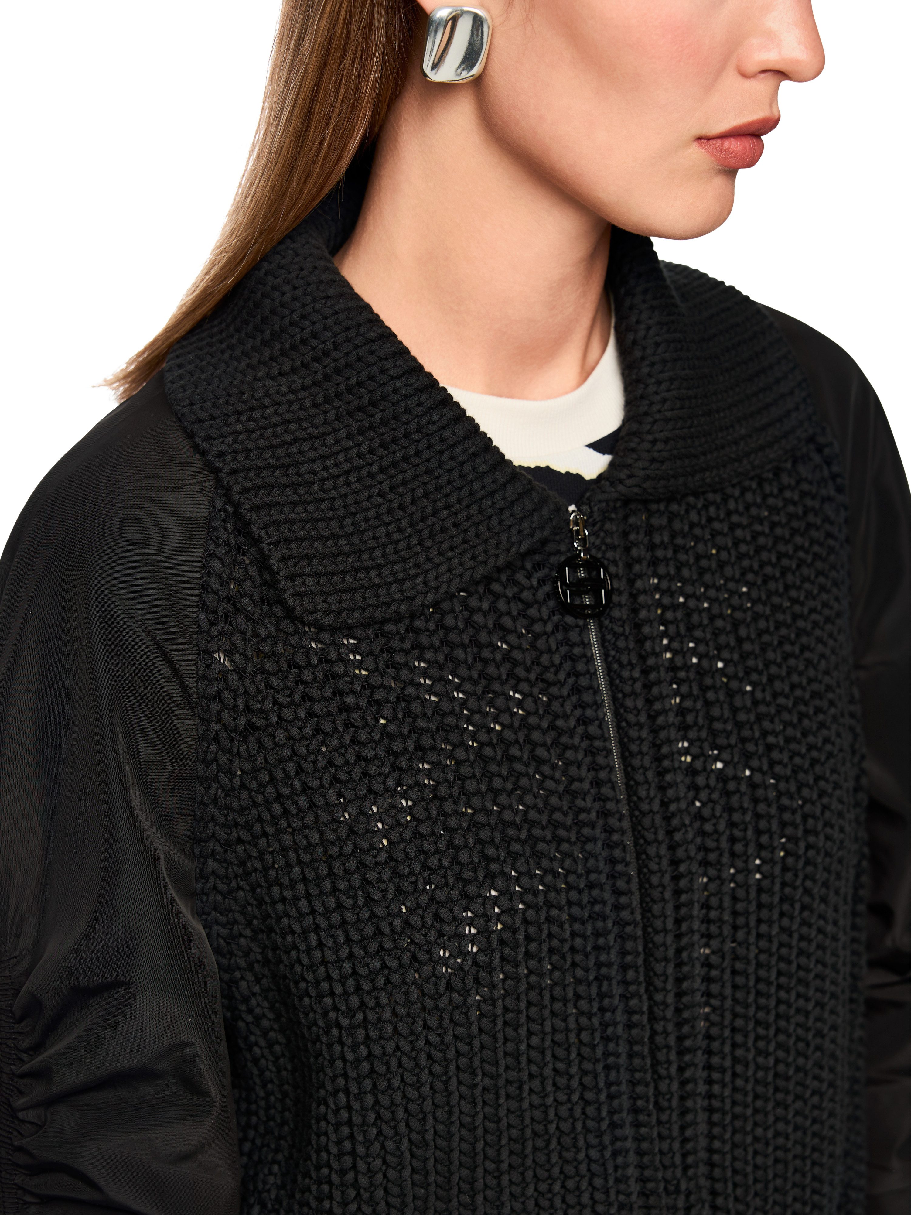 Marc Cain Cardigan Tiger Mania Premium Damenmode aus einer trendigen Materialmischung, 2-Wege-Reißverschluss