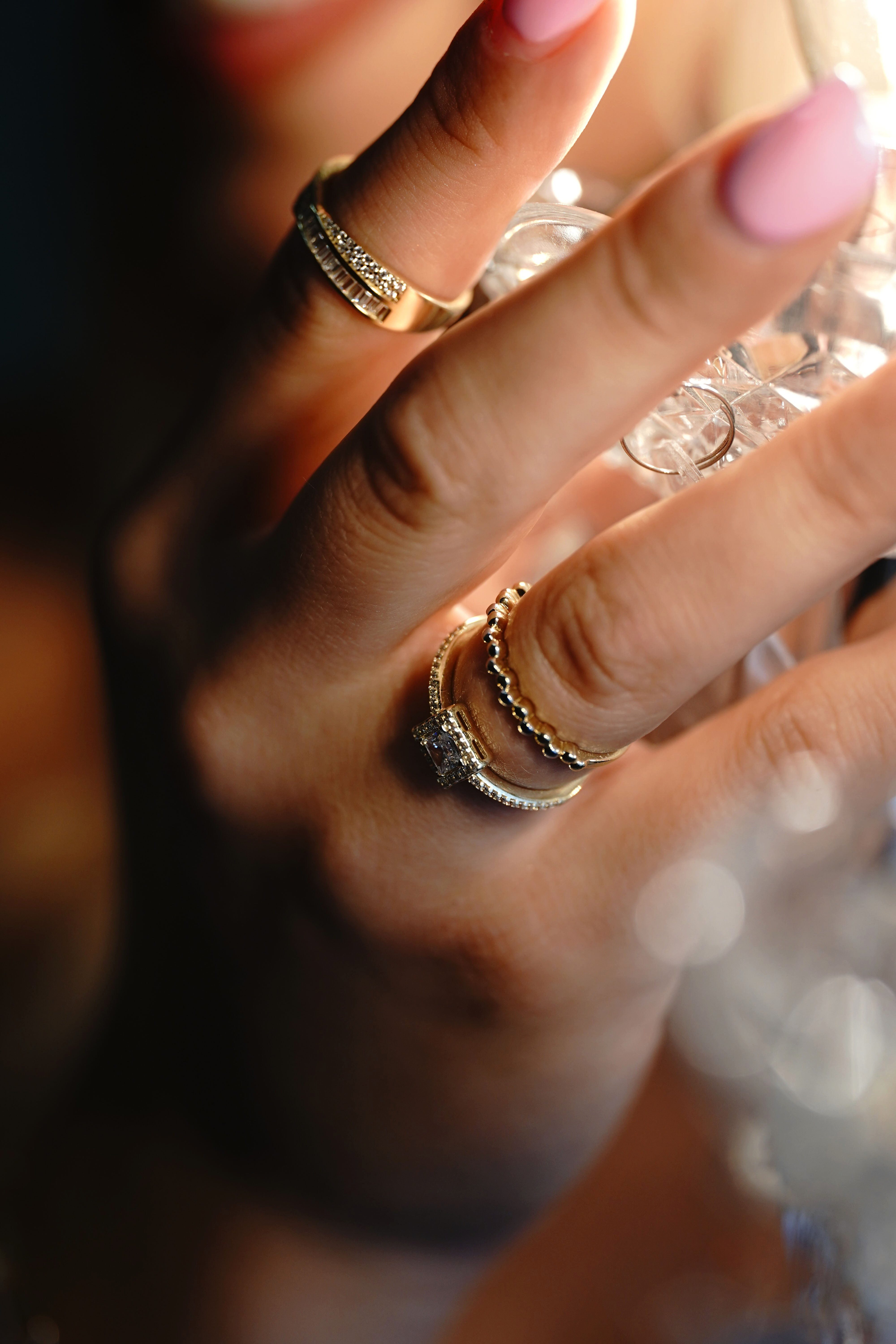 Suzan Gold Goldring 375er Gold Damenring – Echtgold Royalty Ring aus 375 Ge günstig online kaufen