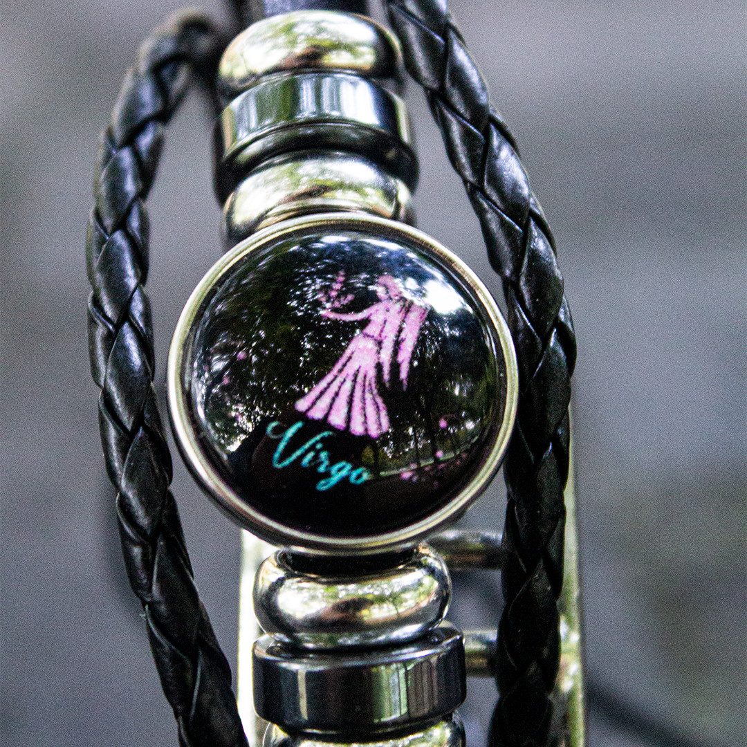 Stelby Armband mit Gravur Armband Sternzeichen Jungfrau mit 3D Gravur im Glas (Weihnachtsgeschenk, Geburtstagsgeschenk, Valentinstaggeschenk, modern, minimalistisch), langlebig, pflegeleicht, unisex