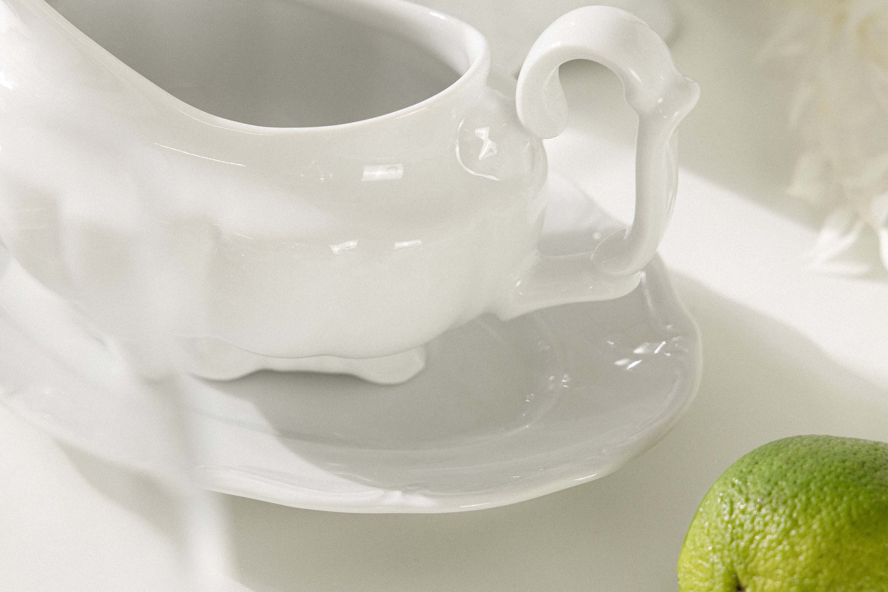 KONSIMO® Schüssel CHODZIEZ MARIA TERESA Sauciere mit Untertasse, Porzellan, Hochwertiges Premium-Porzellan, handgefertigt – Bild 4 von 5