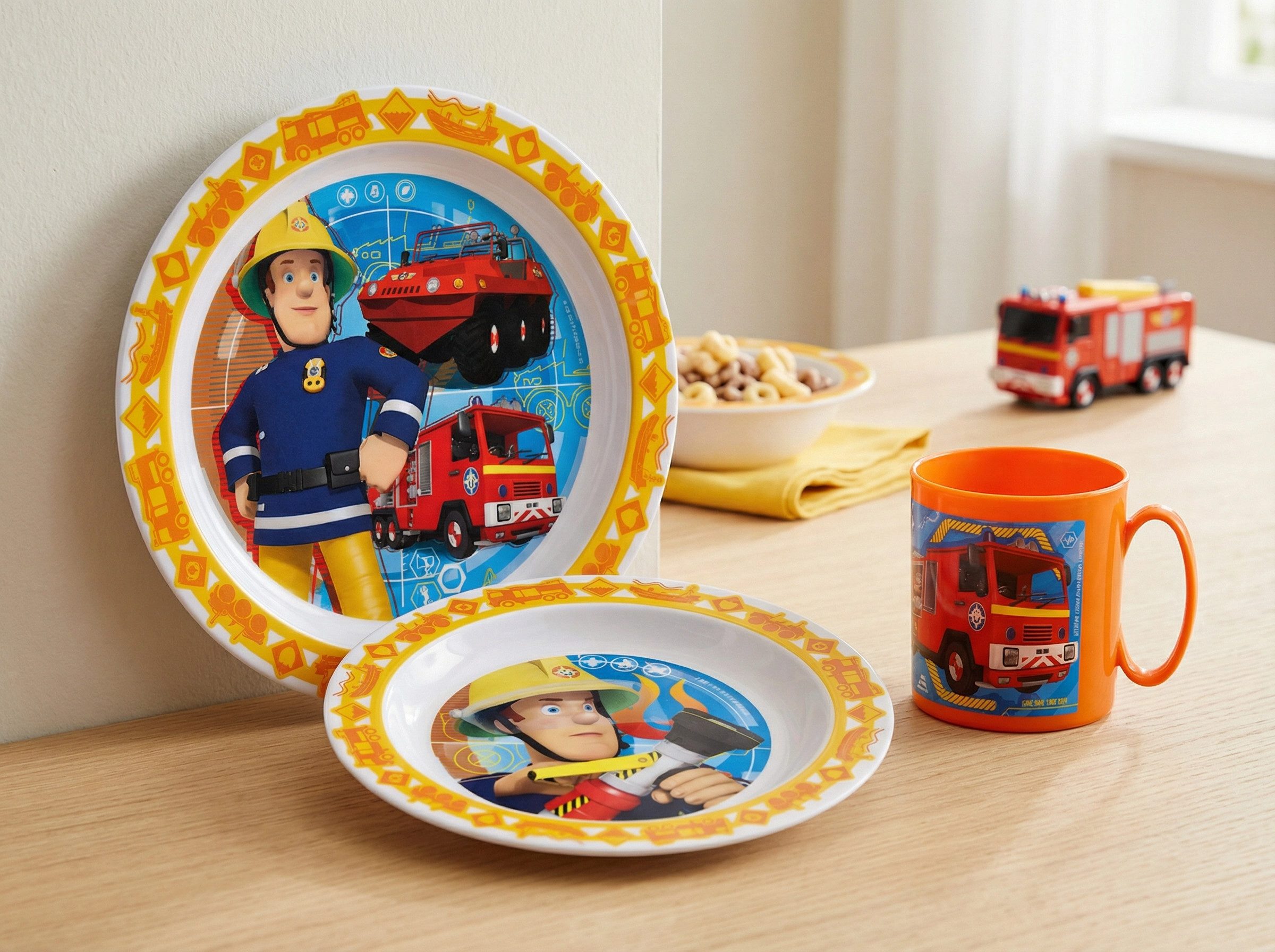 Fireman Sam Kindergeschirr-Set Feuerwehrmann Sam Kinder Geschirr-Set 3 teilig (3-tlg), 1 Personen, Kuststoff, Becher Teller Schüssel