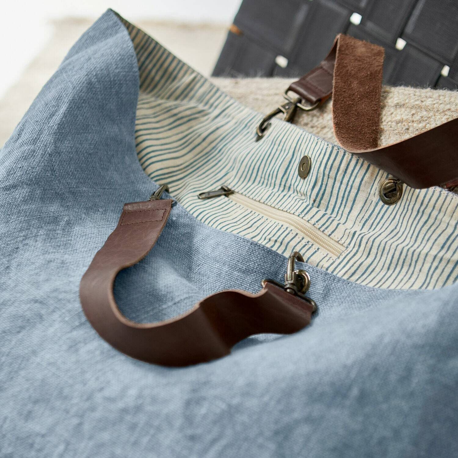 Mirabeau Handtasche Tasche Bente blau/braun – Bild 5 von 5