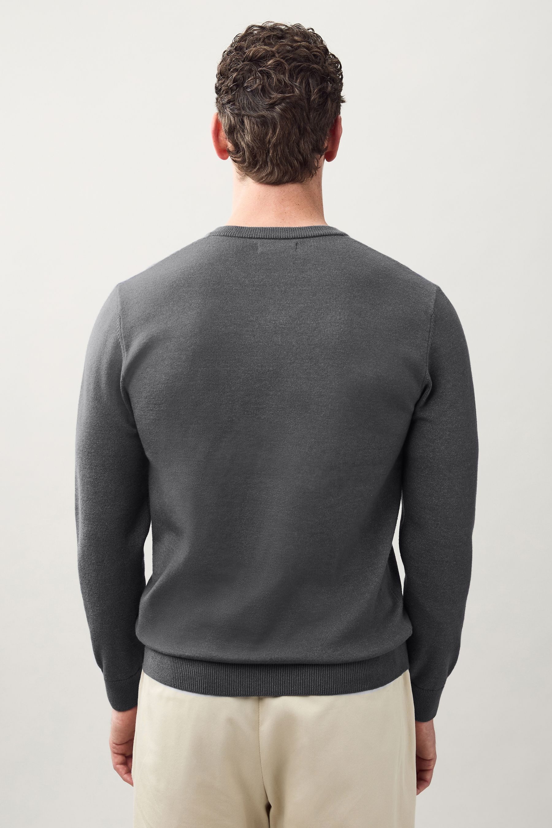 Next V-Ausschnitt-Pullover Regular Fit Sweatshirt mit V-Ausschnitt (1-tlg) günstig online kaufen