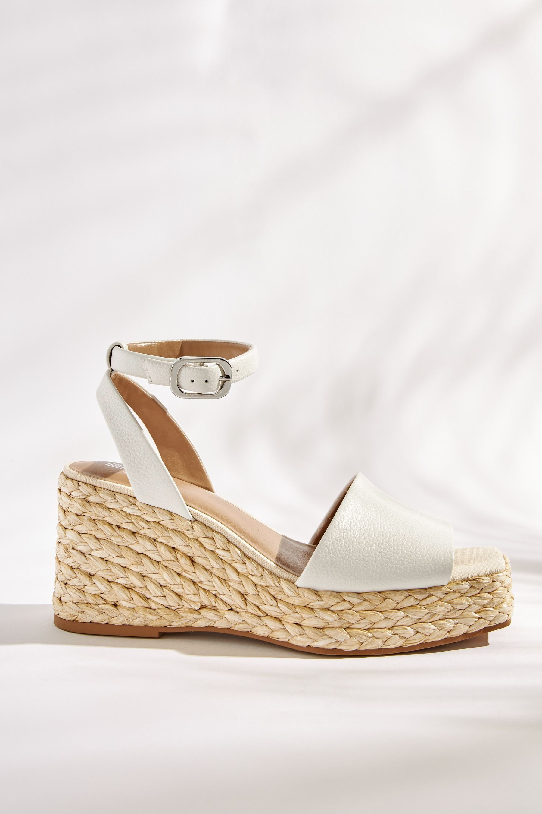 Next Forever Comfort Hoher Keilabsatzschuh mit Bast Keilsandalette (1-tlg)