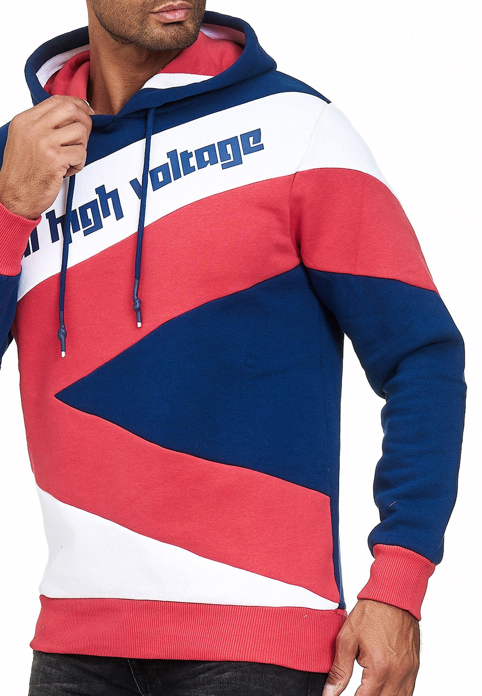 Rusty Neal Kapuzensweatshirt in sportlichem Design