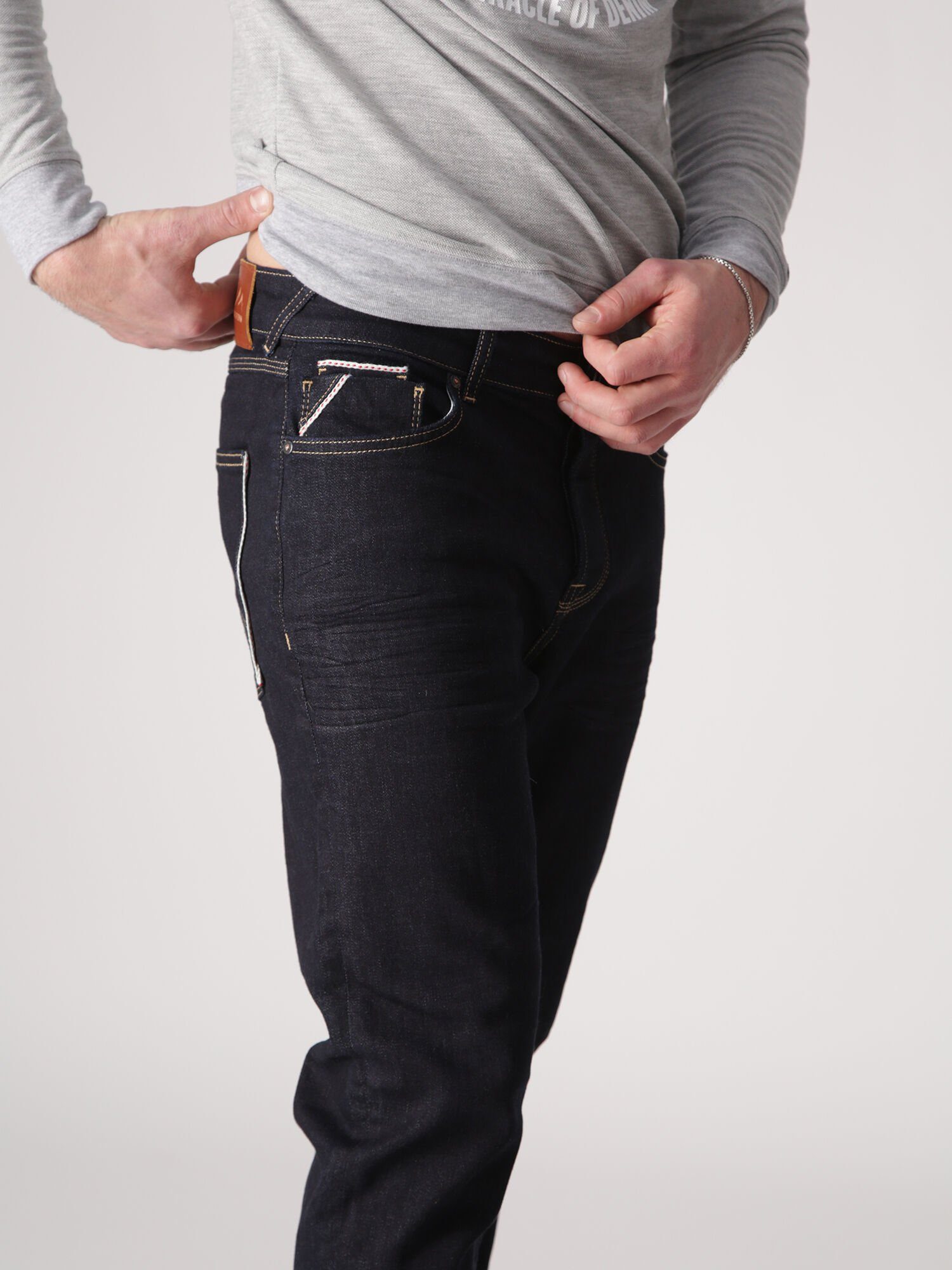 Miracle of Denim Regular-fit-Jeans Ralf Five-Pocket-Design Denim Raw
