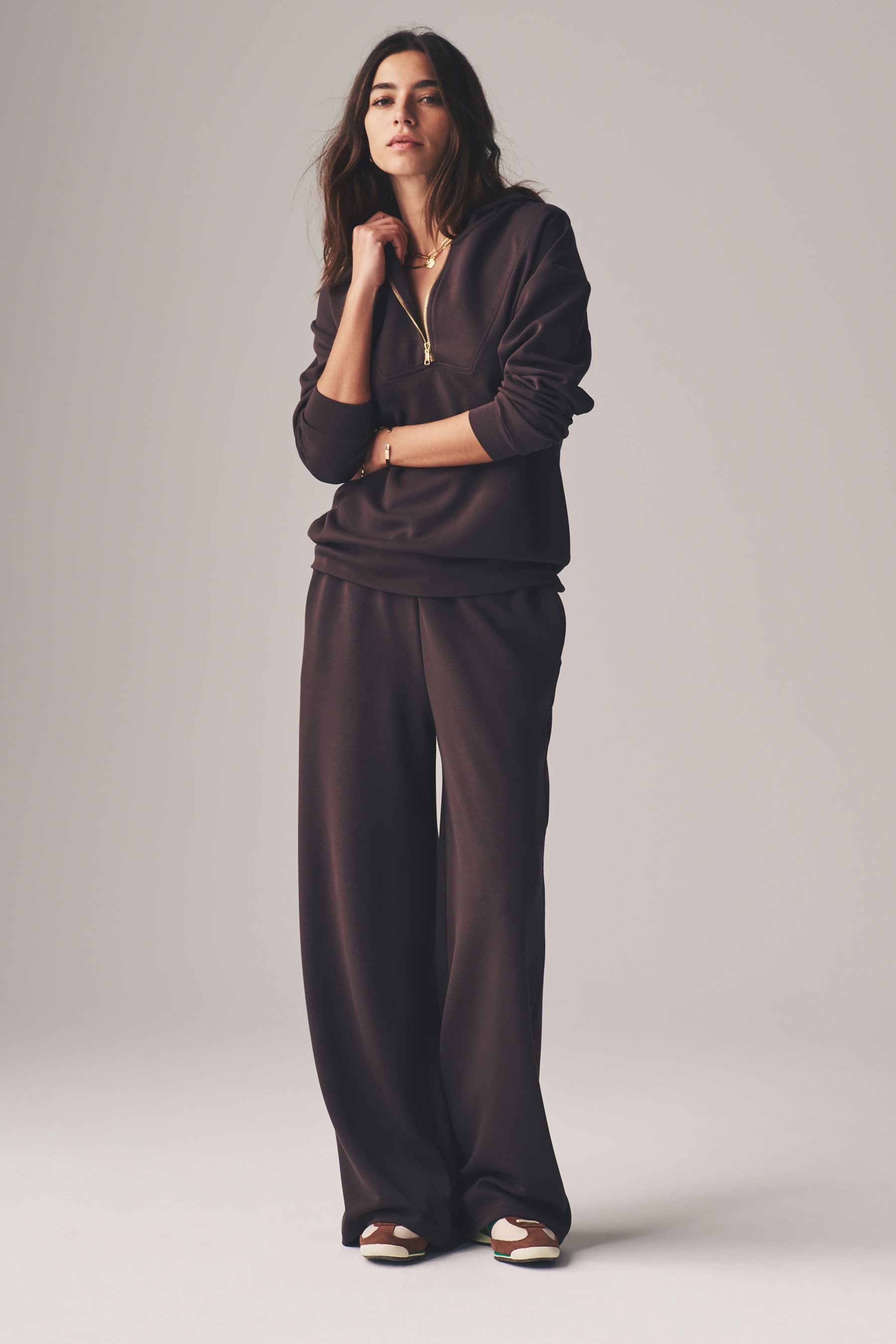 The Set Sweatanzug The Set Sweatjacke und Jogginghose (2-tlg)