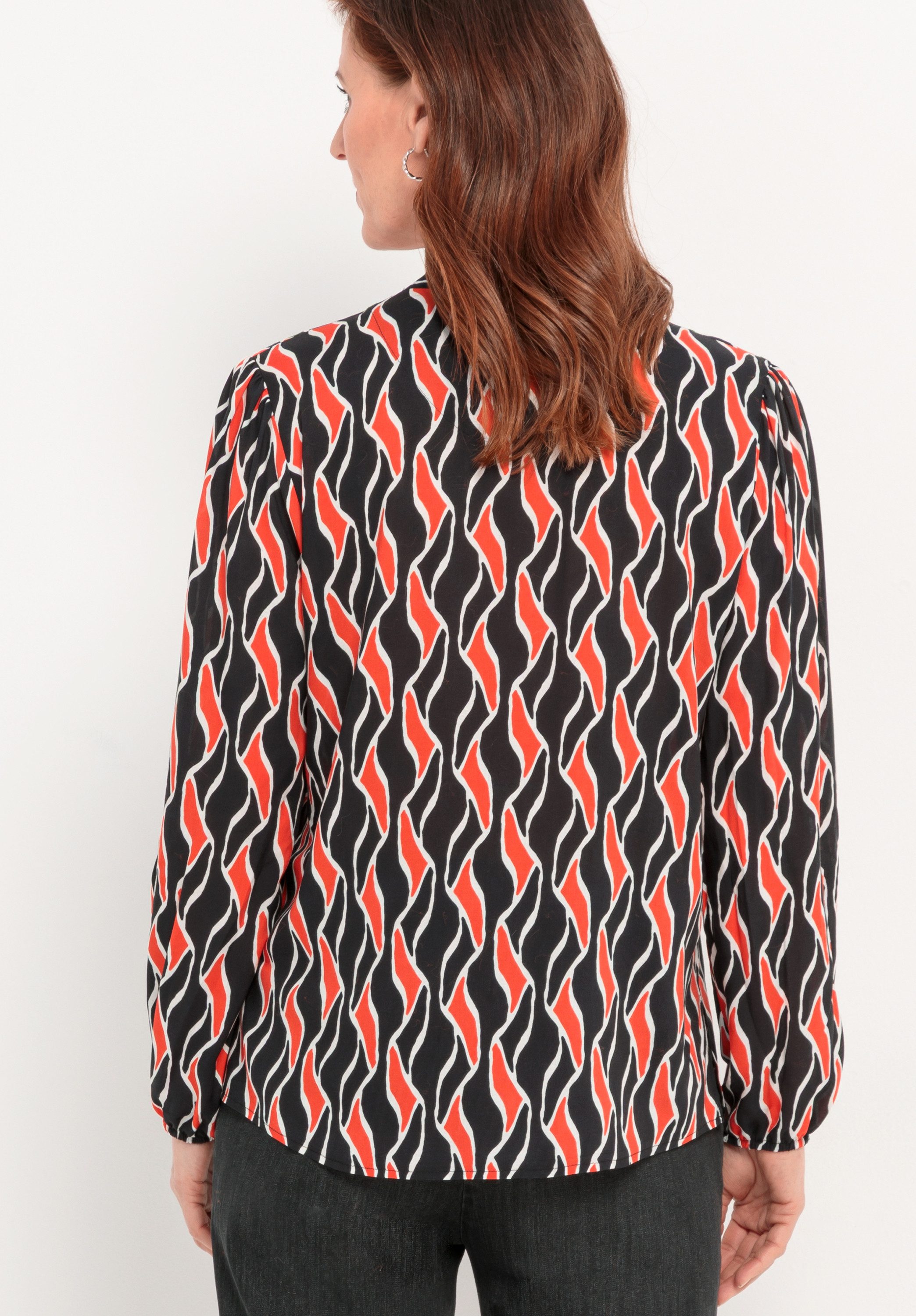 bianca Druckbluse ADINA mit grafischem Allover-Print in Trendfarben