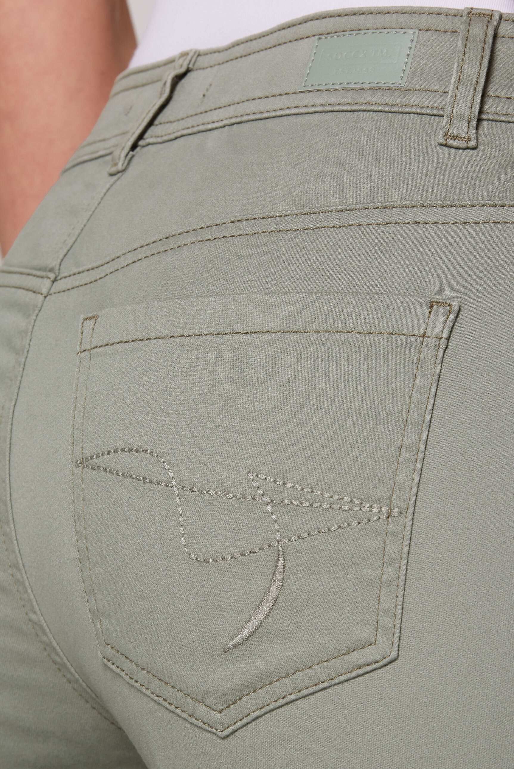 SOCCX comfort-fit jeans with a regular rise