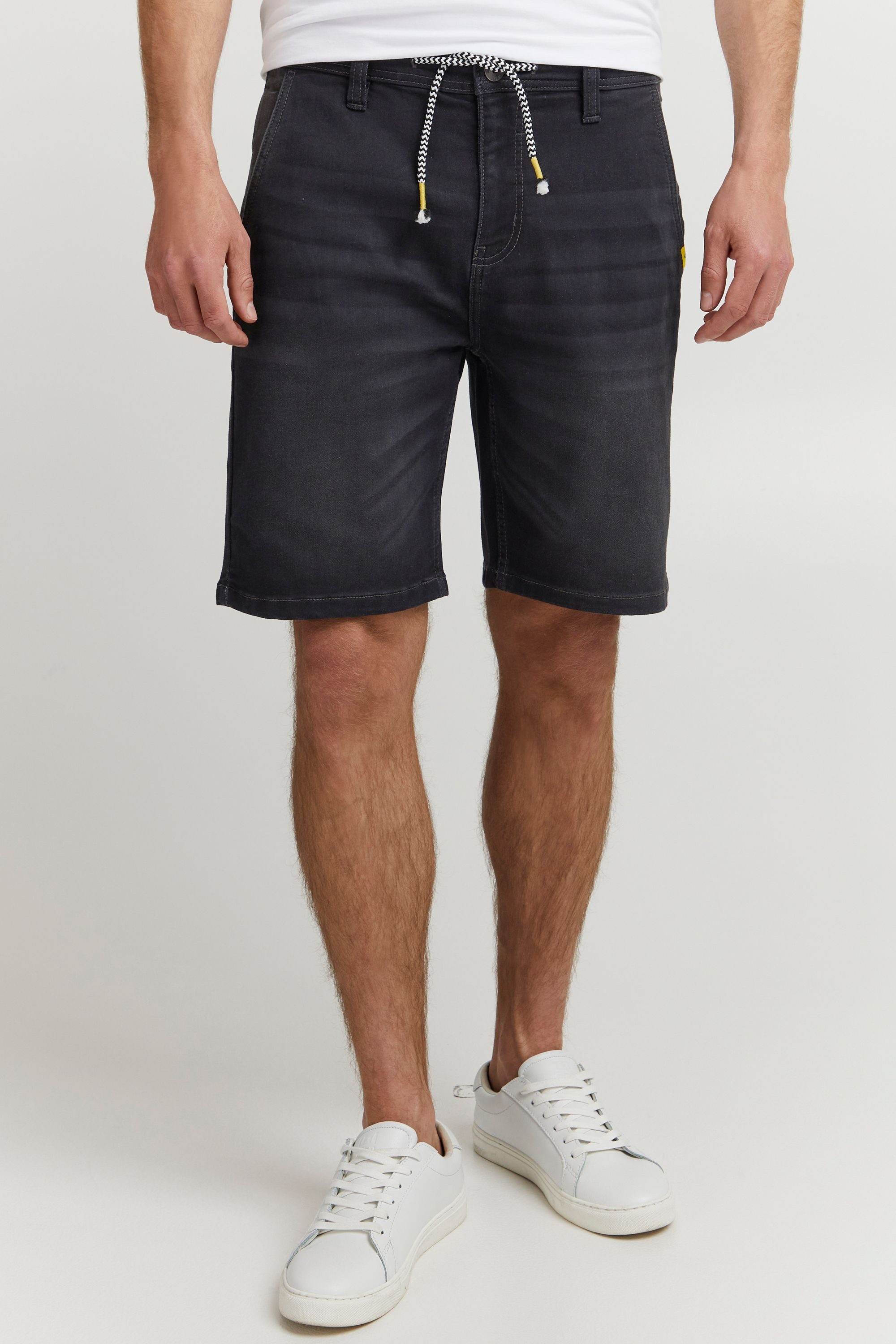 Indicode Jeansshorts IDGodo Modische Short