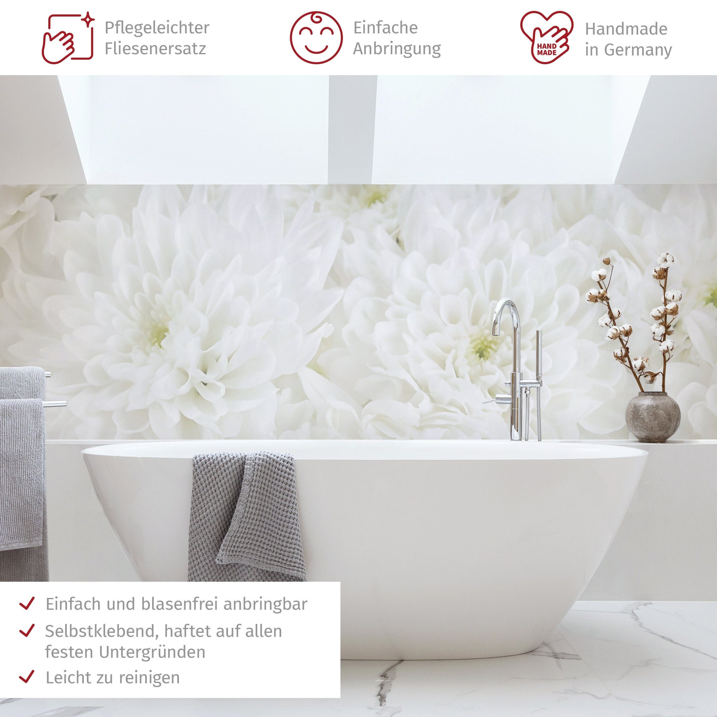 Bilderdepot24 Badrückwand weiss fugenlose Wandverkleidung Bad Landhaus, (Hartfolie matt » Selbstklebend SMART 0,35 mm), wasserfestes Wandpaneel Dahlien Blumenmeer weiß