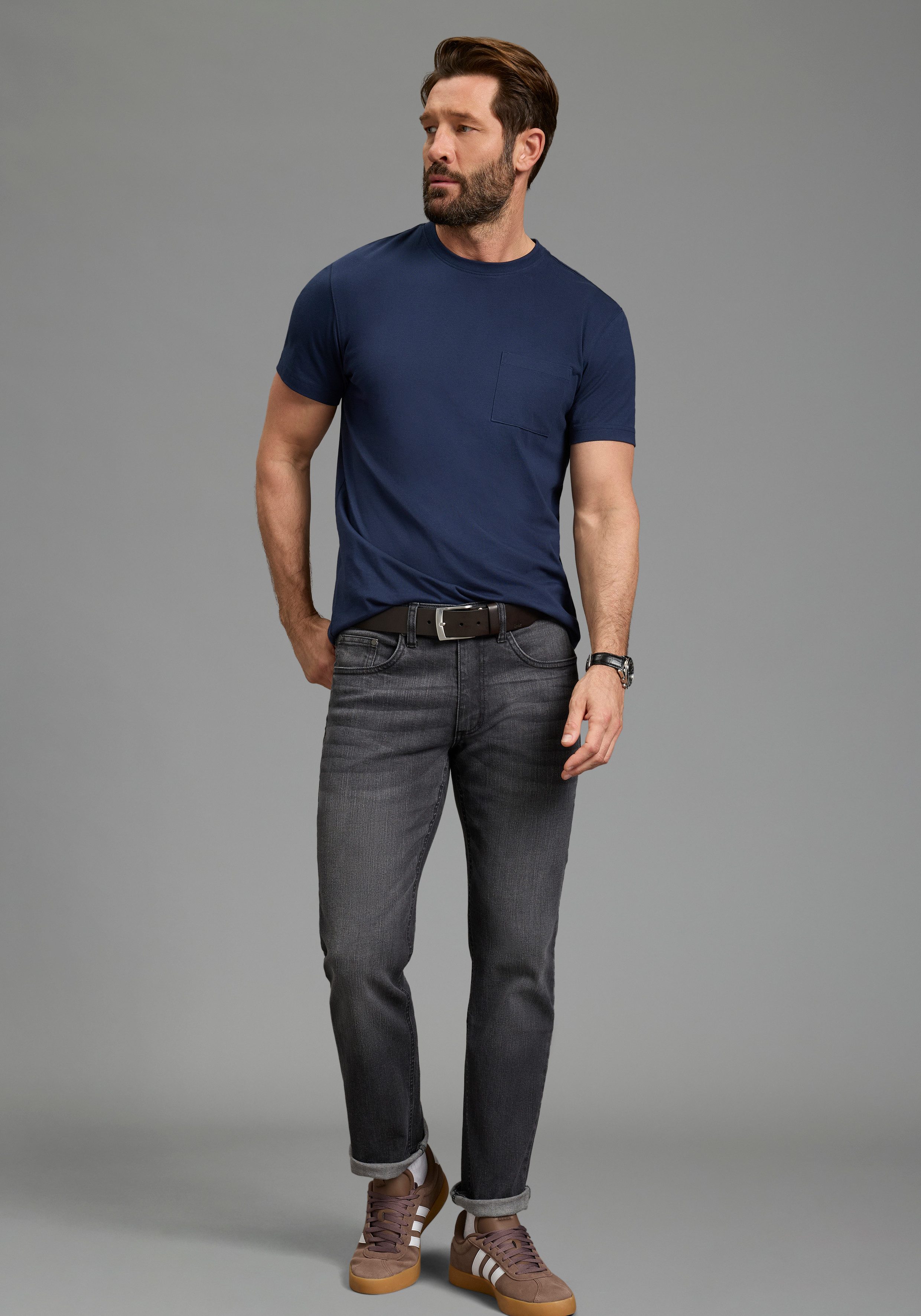 Man's World Rundhalsshirt Regular Fit, kurzarm, mit Brusttasche, unifarben – Bild 5 von 5