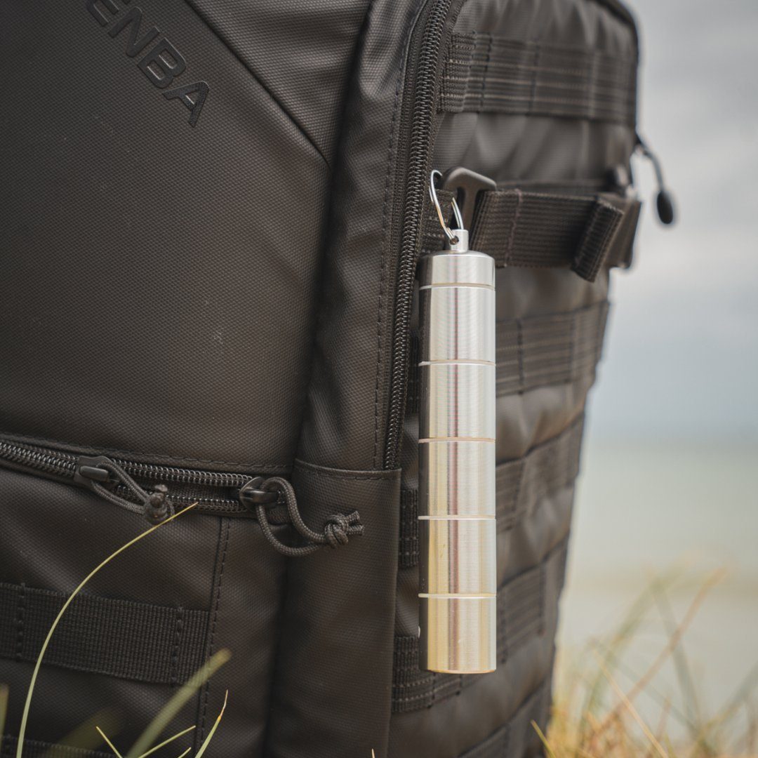 pandoo Gewürzbehälter Reisegewürz Set, Aluminium, (5-tlg), Mini Reise Gewürzset mit 5 Gewürzfächern & Streuaufsatz – Bild 3 von 5