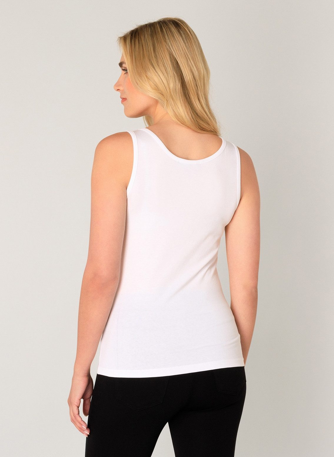 Base Level Trägertop Yippie mit breiten Trägern