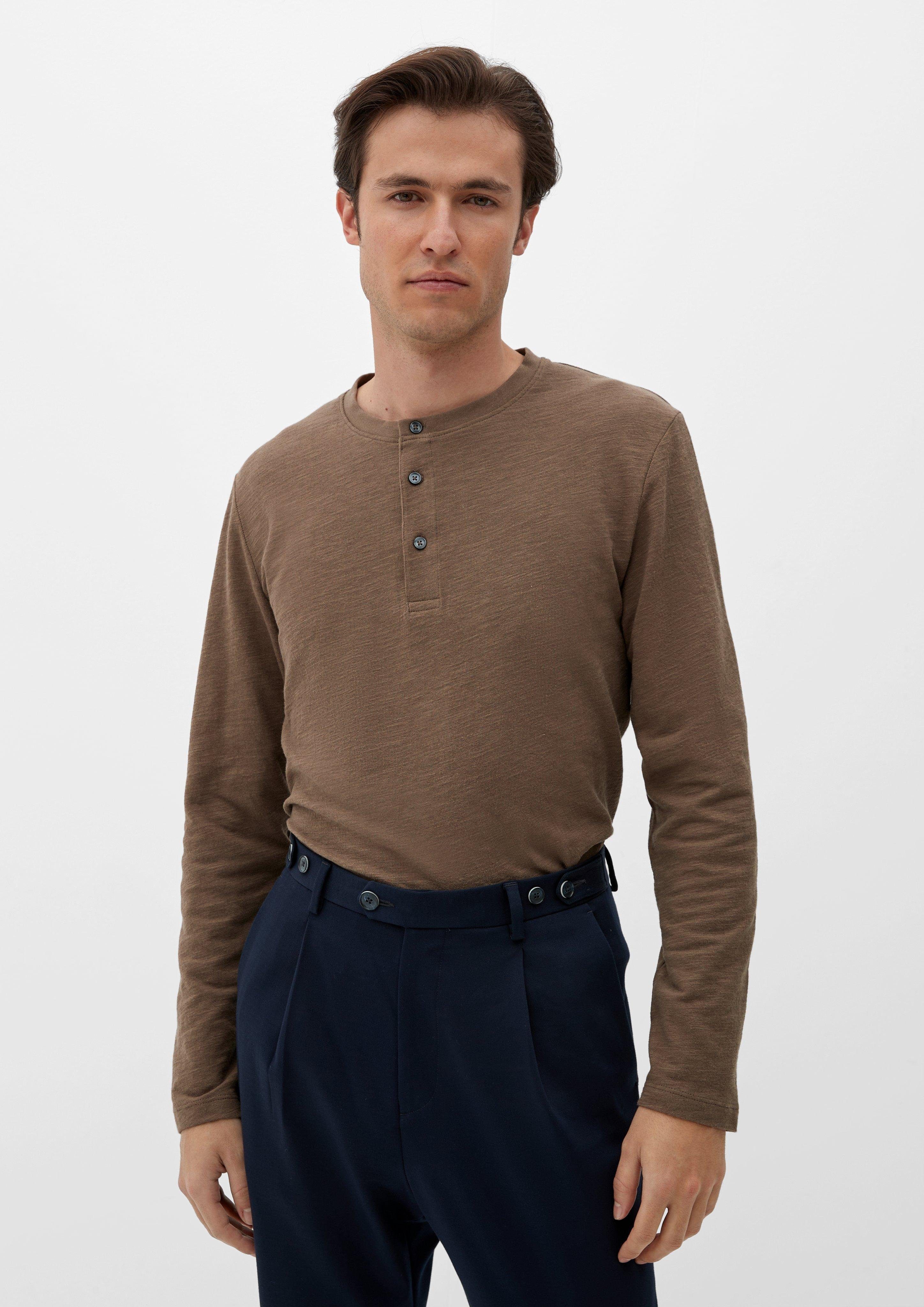 s.Oliver Langarmshirt Sweater mit Henleyausschnitt hellbraun