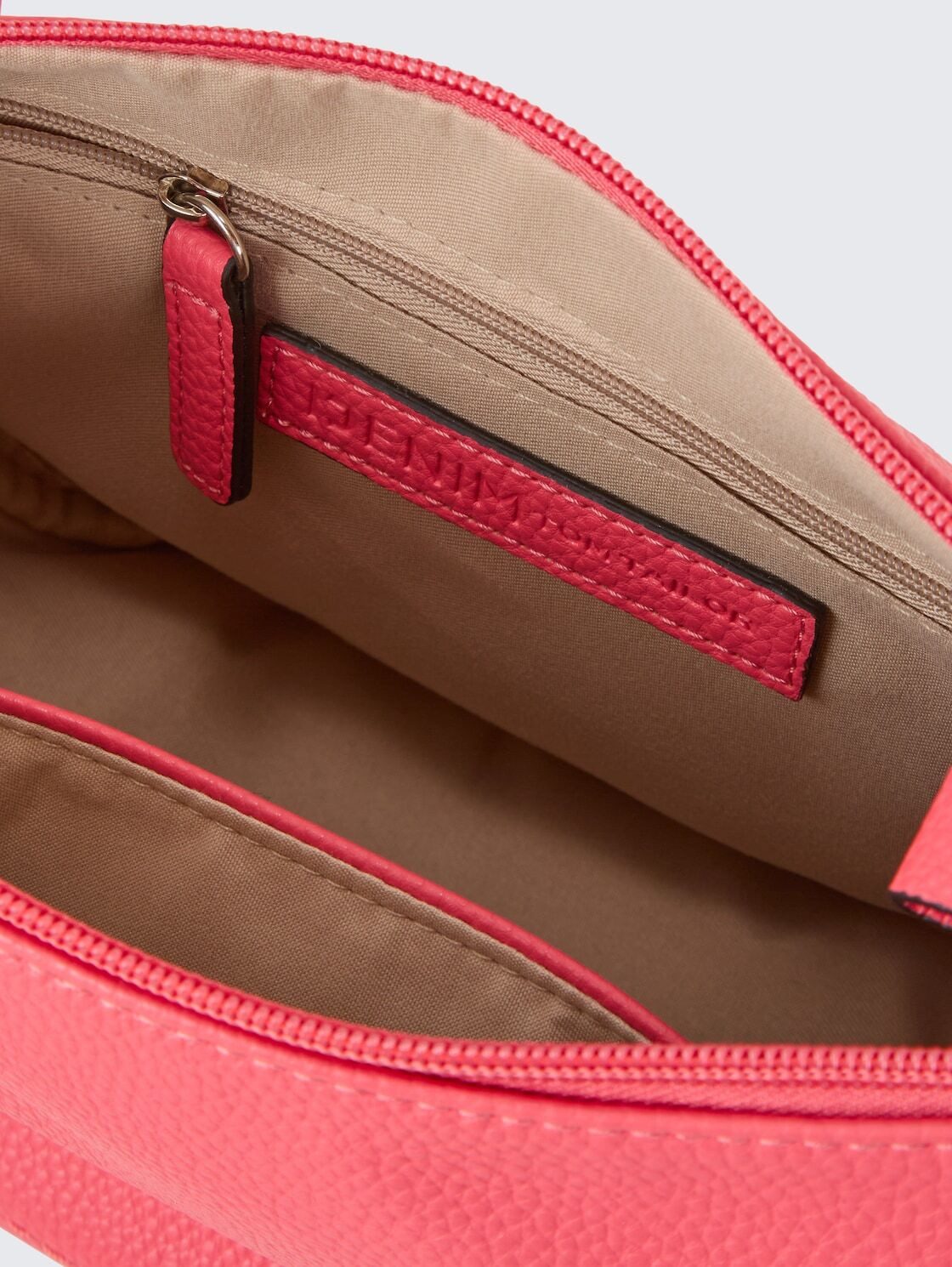 TOM TAILOR Denim Umhängetasche Bags, TTLIRIEL M Umhängetasche aus Lederimitat
