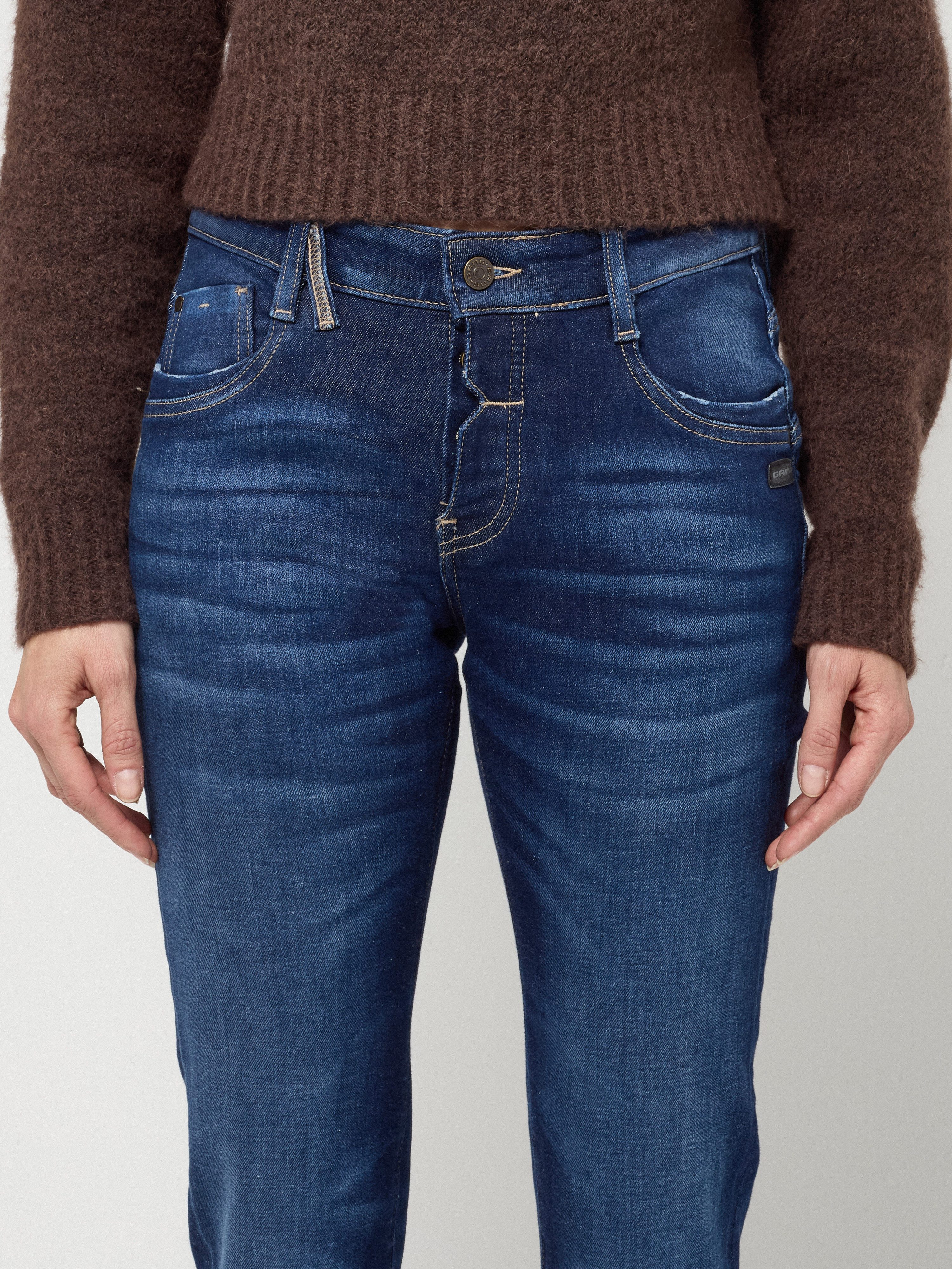 GANG Relax-fit-Jeans 94GERDA elastische Denimqualität für hohen Tragekomfort