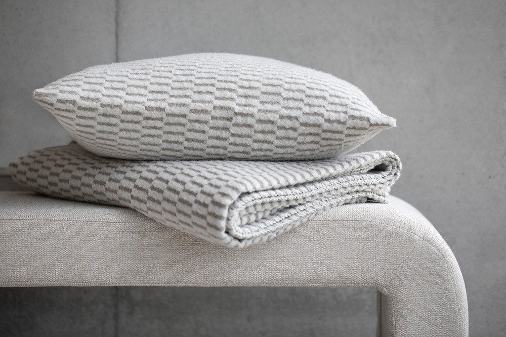 Wohndecke Plaid Carla 'Grid' 135 x 200 cm, DAVID FUSSENEGGER