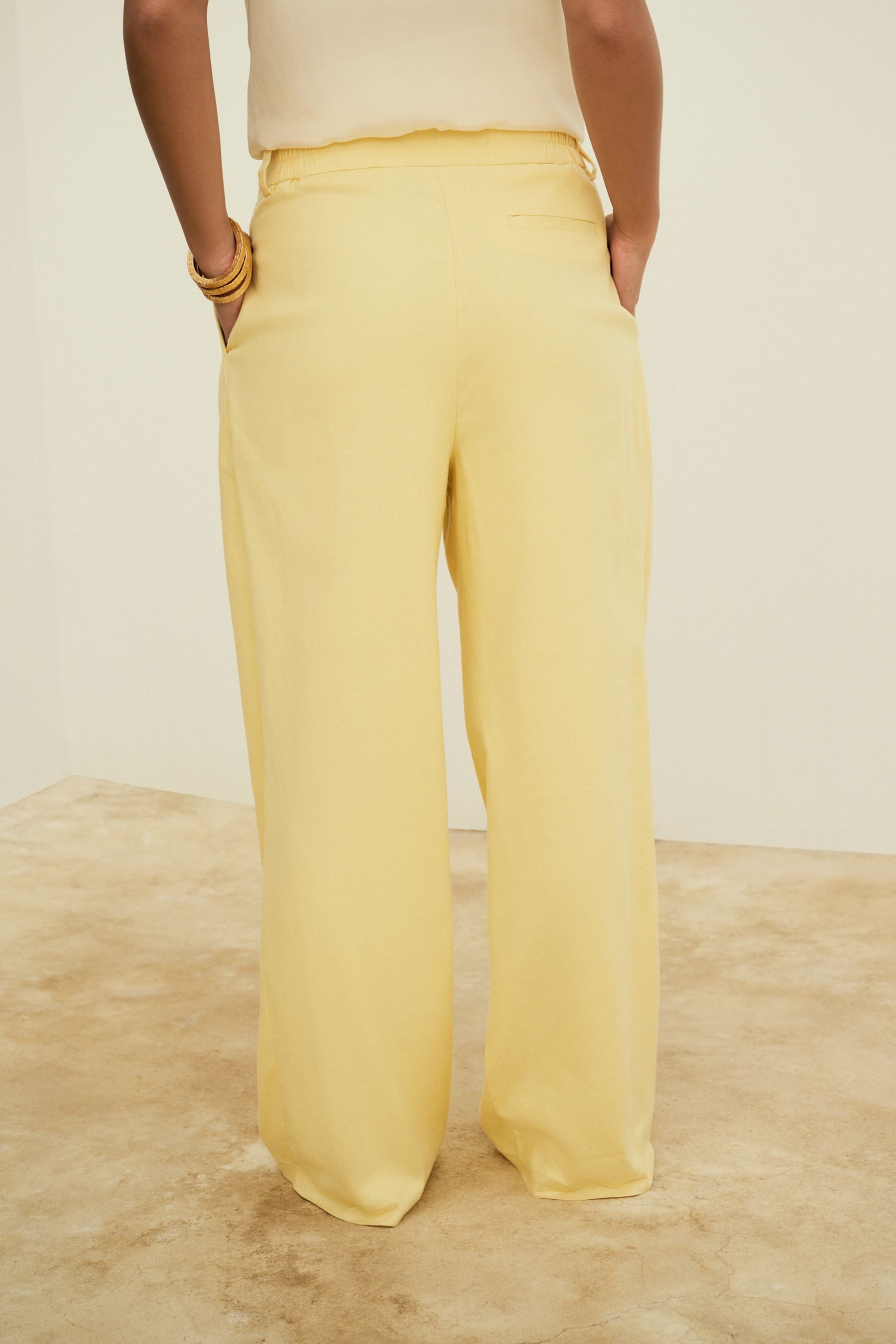 Next Anzughose Hose mit weitem Bein, elastischem Rückenbund (1-tlg) günstig online kaufen