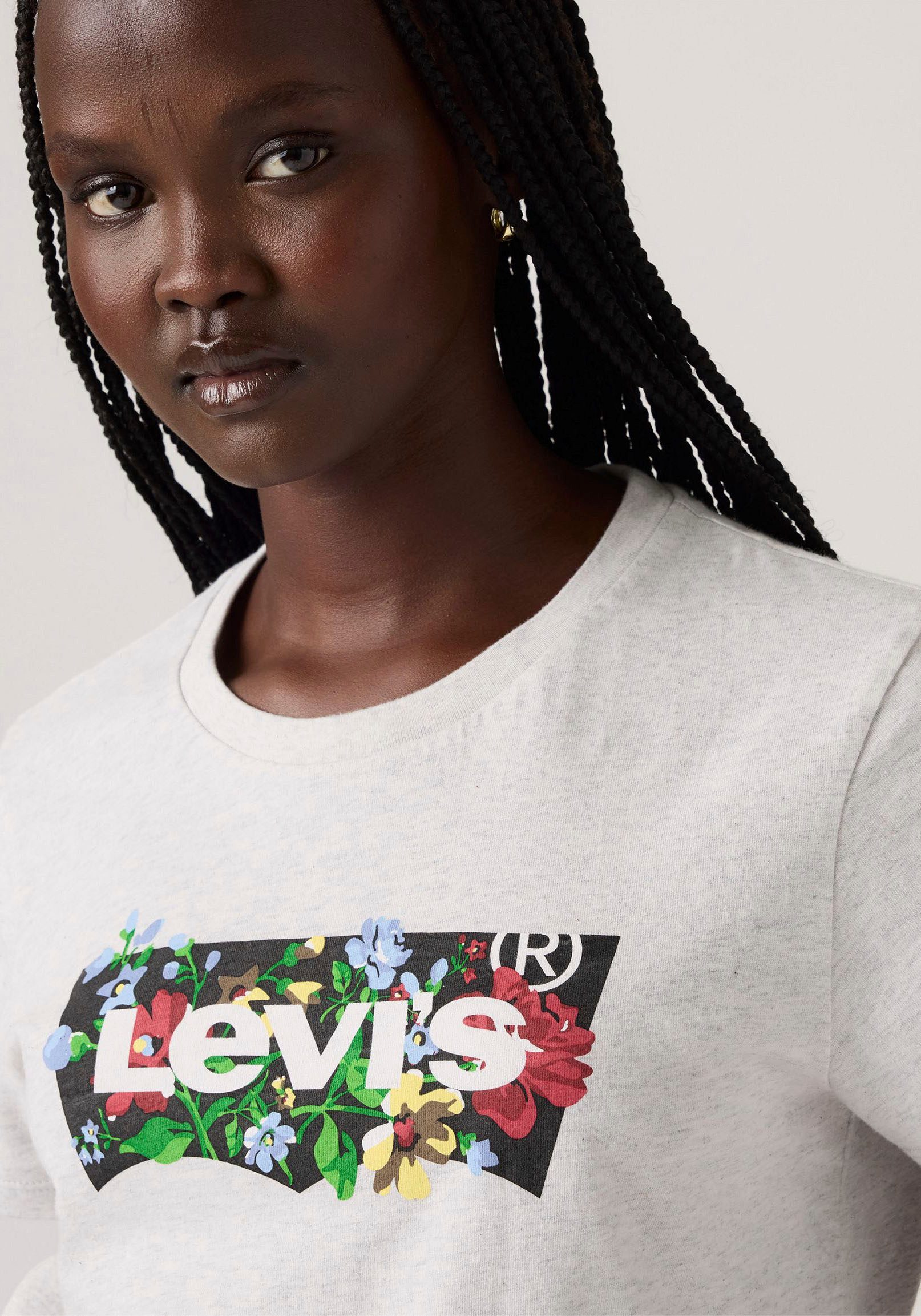 Levi's® T-Shirt LSE THE PERFECT TEE mit Logodruck