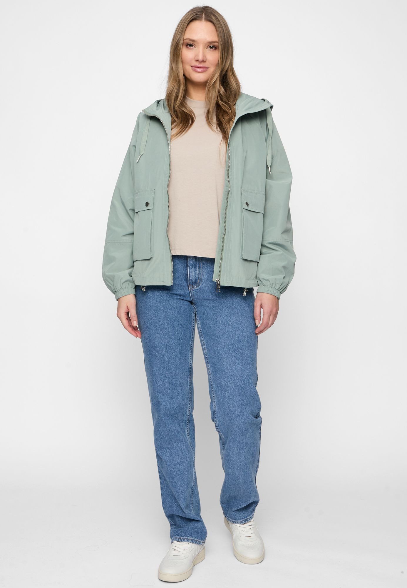 COVERED Funktionsjacke Mara L60384CO Loose Fit, elastische Ärmelbündchen, Raglanärmel, Windschutzblende