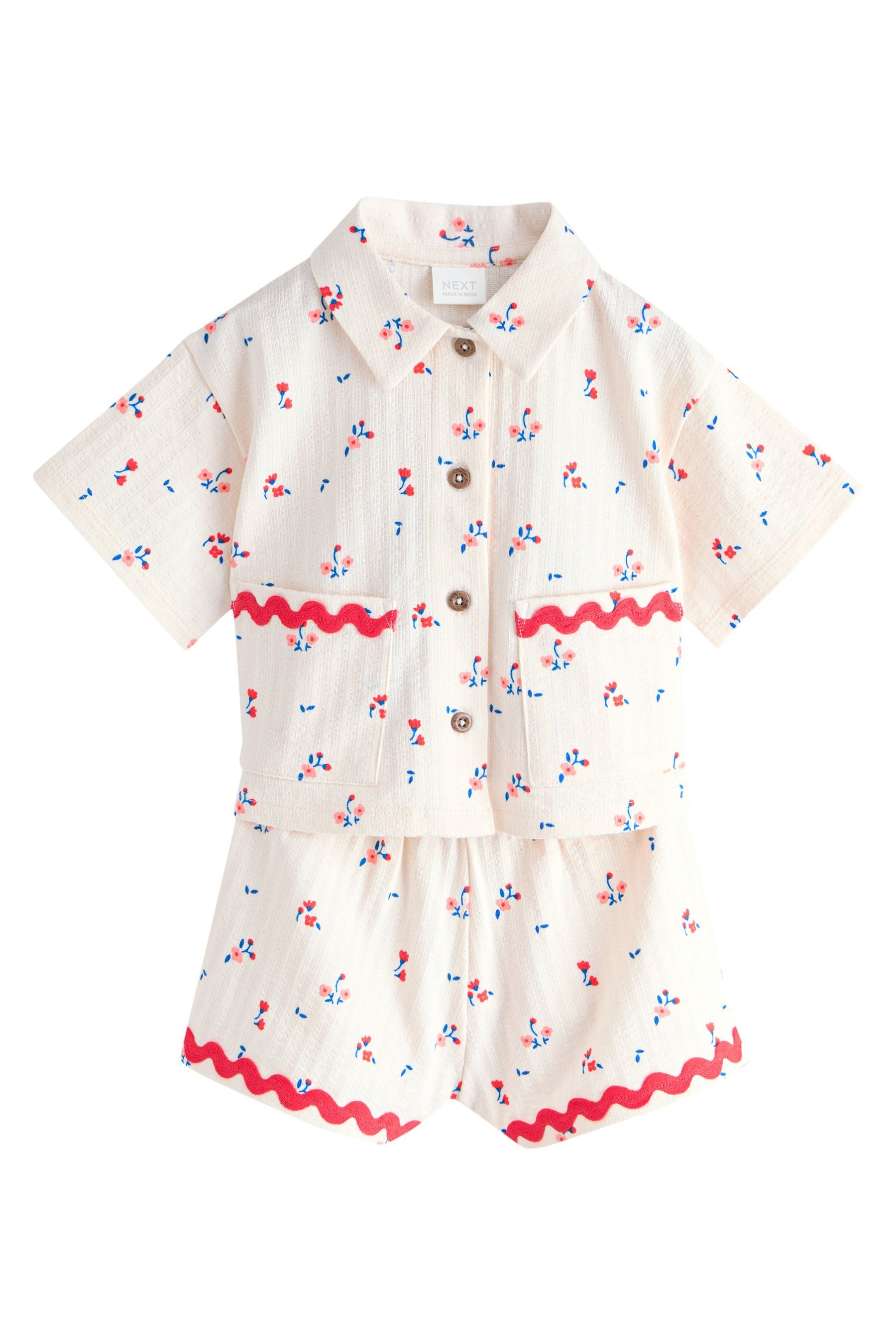 Shirt & Shorts Kurzärmeliges, geknöpftes Hemd und Shorts im Set