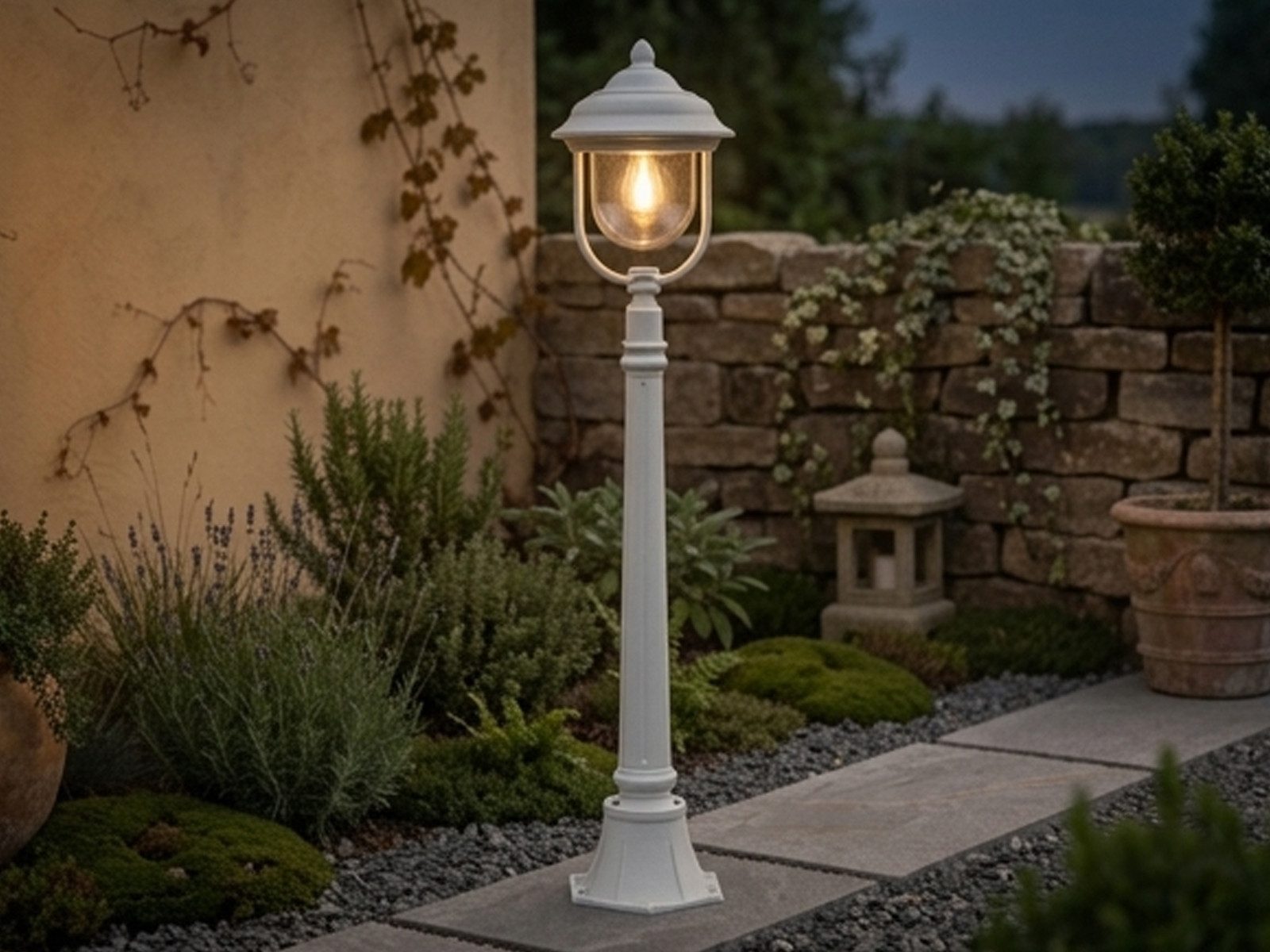 KONSTSMIDE LED Pollerleuchte im Landhausstil, Höhe 118cm, LED wechselbar, Warmweiß, Garten-Laterne zur Wegbeleuchtung inkl. austauschbarem Leuchtmittel