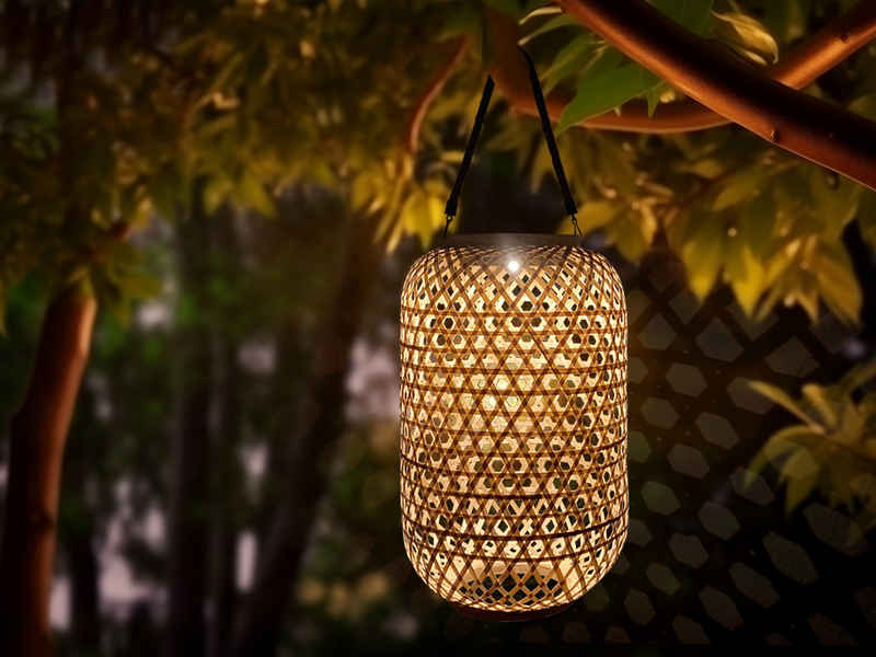meineWunschleuchte LED Solarleuchte, Tageslichtsensor, LED fest integriert, Warmweiß, außergewöhnliche Bambus Solar-Laterne Hängeleuchte Garten Balkon 56cm