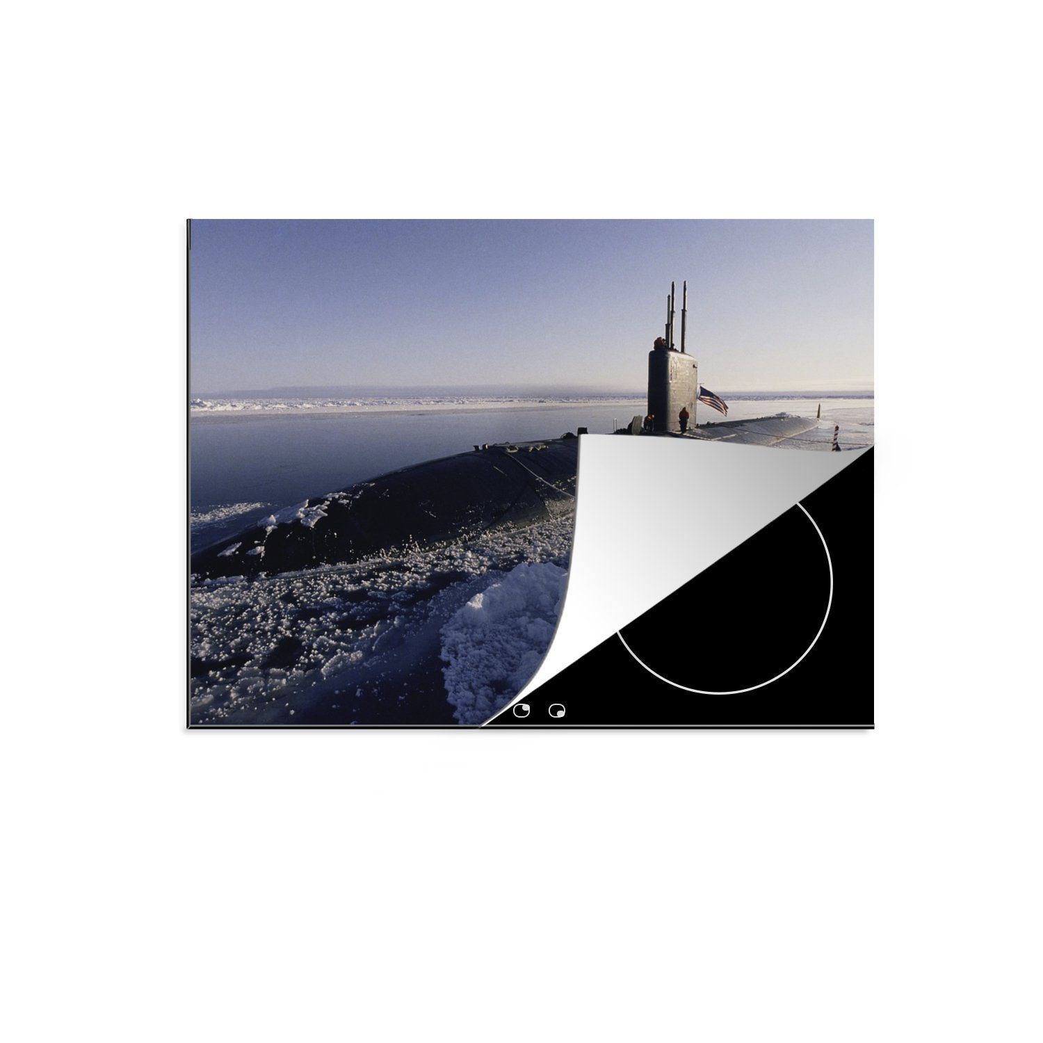 Arbeitsfläche tlg), Vinyl, (1 Nordpol, U-Boot Ceranfeldabdeckung 70x52 MuchoWow am Mobile cm, nutzbar, Herdblende-/Abdeckplatte Ein