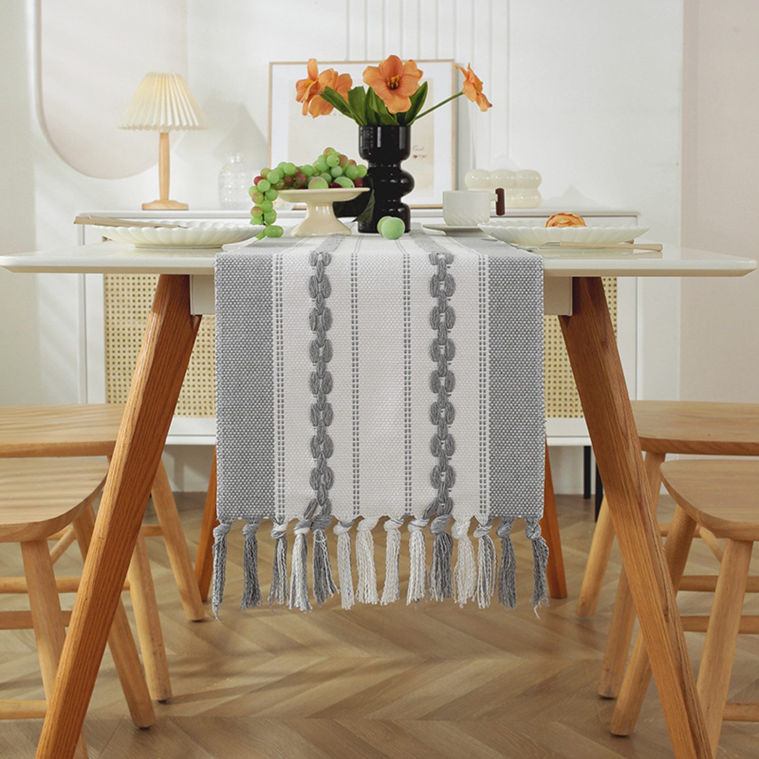 BYSURE Tischläufer (1-tlg), Tischläufer mit 3D-Blumenquaste günstig online kaufen