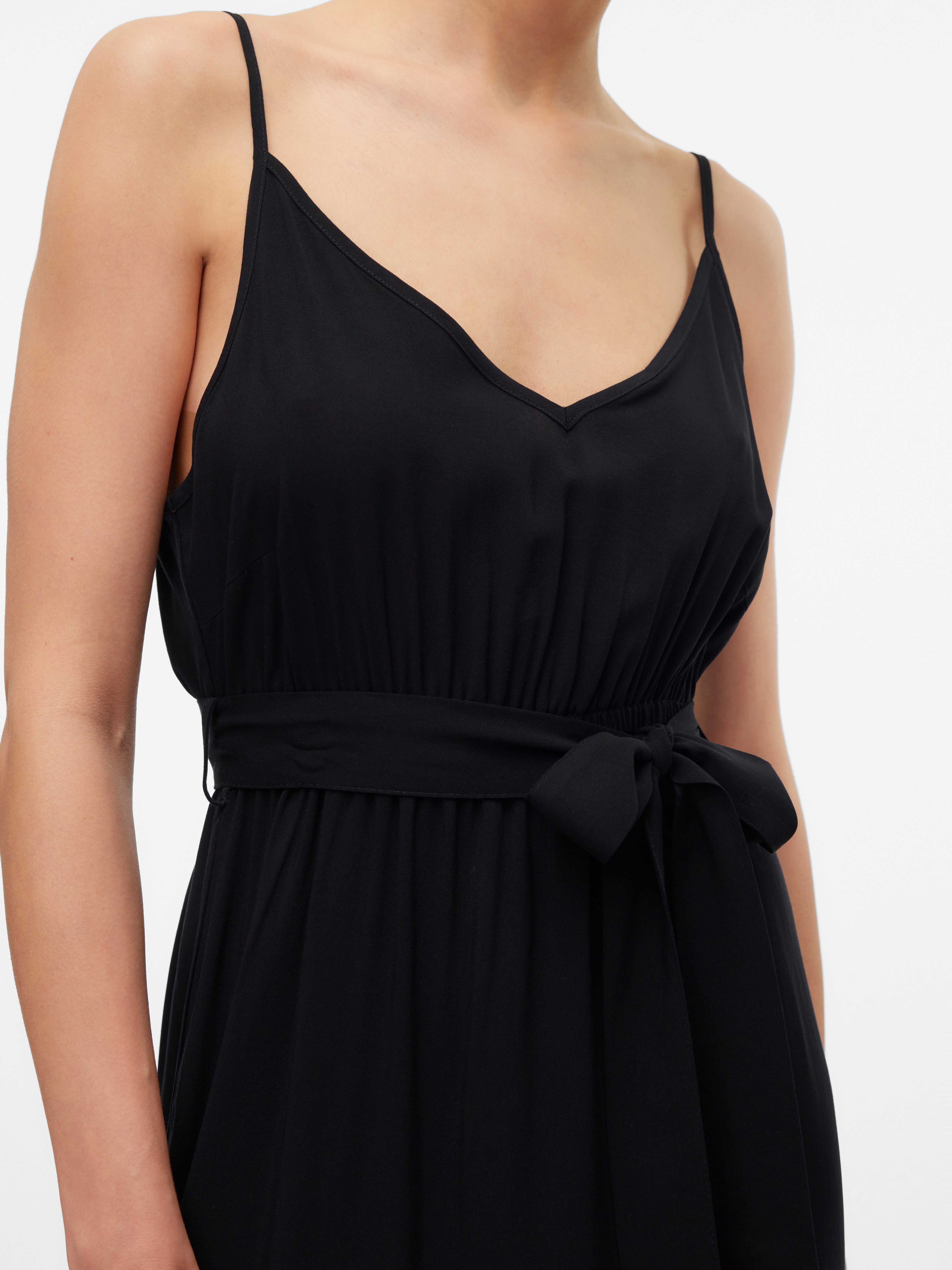 Vero Moda Spaghettikleid VMEASY JOY SLIT MAXI V-NECK DRESS WV GA Viskose, regular fit