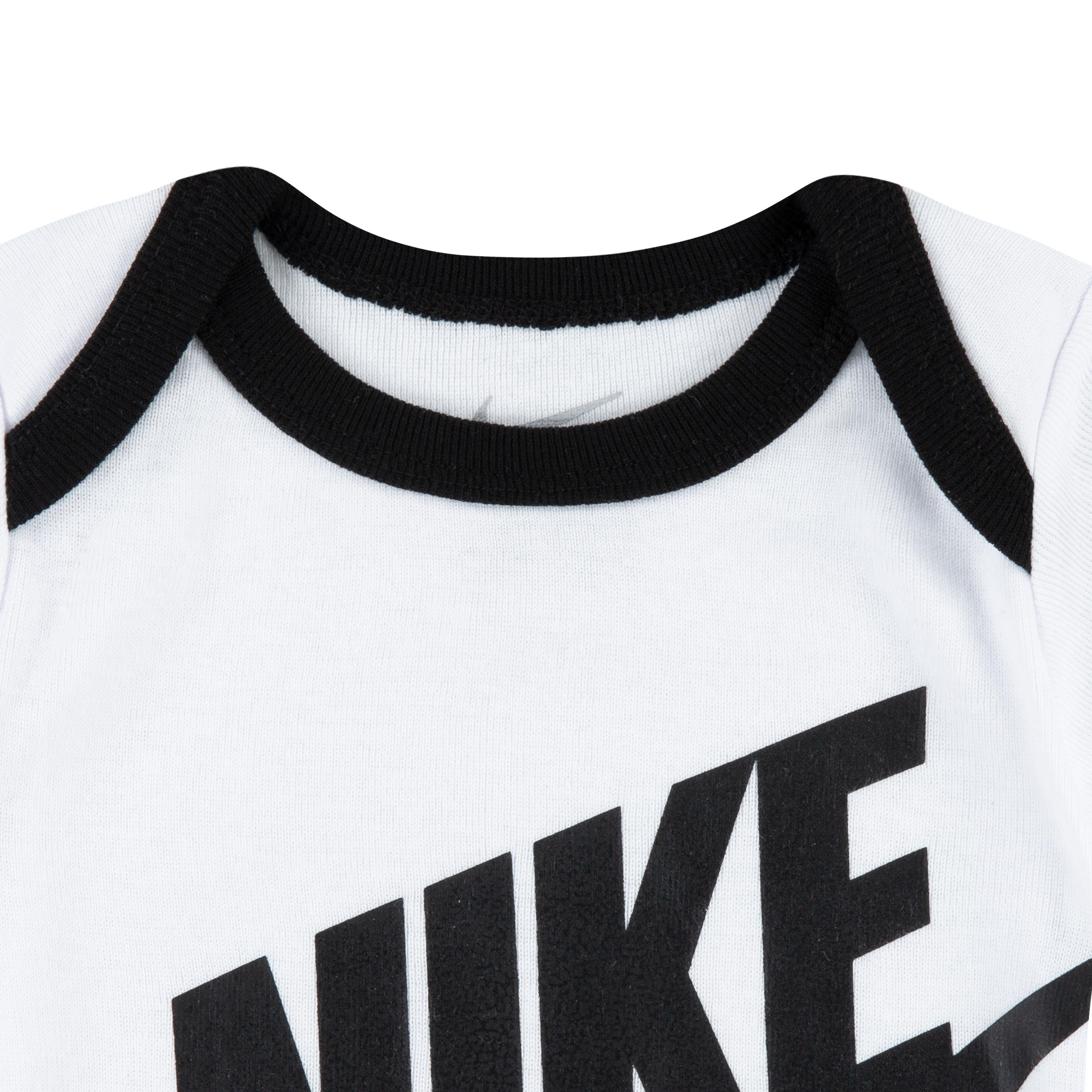 Nike (Set, Sportswear white Erstausstattungspaket 3-tlg) FUTURA LOGO