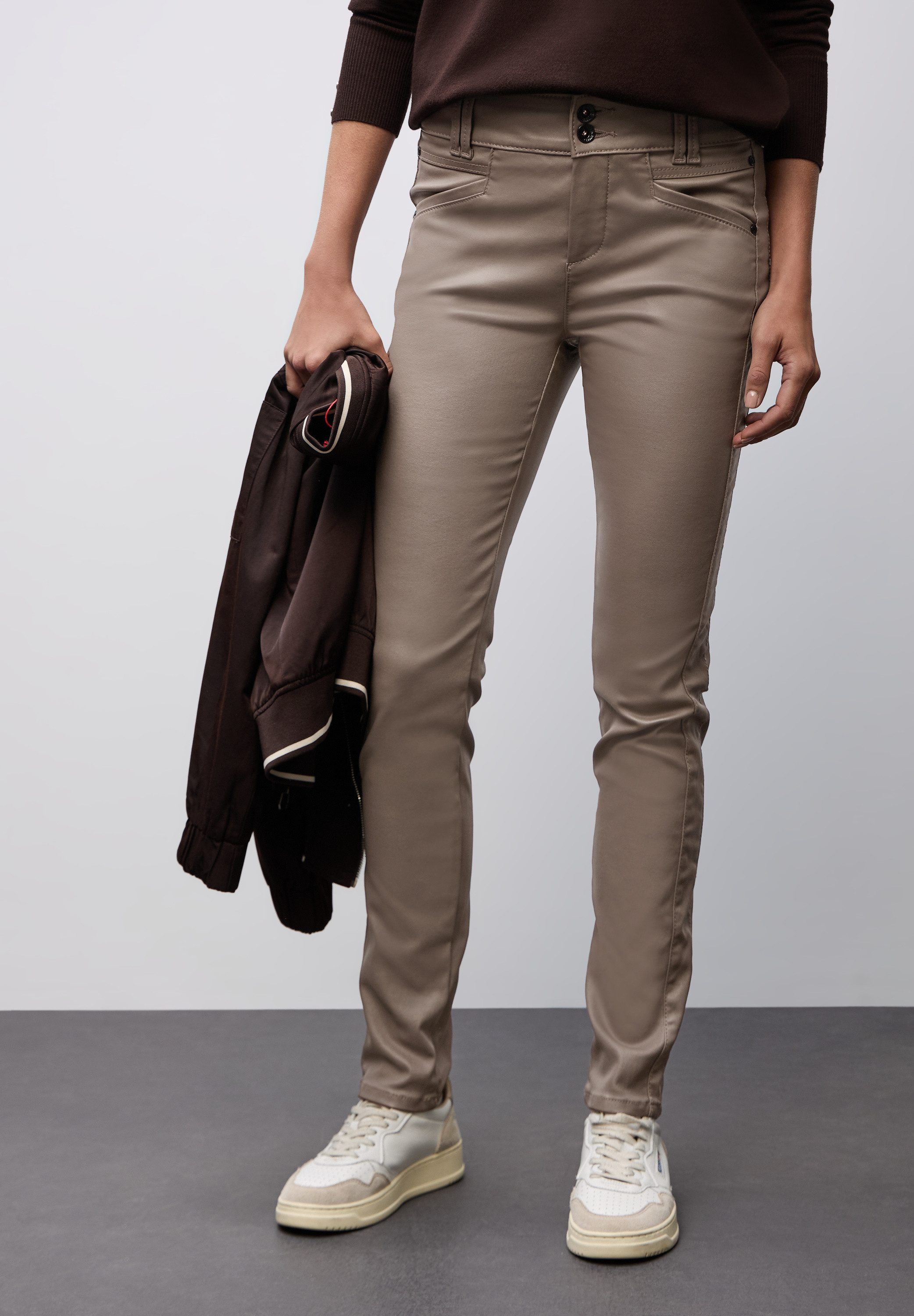 STREET ONE Lederimitathose mit Coating