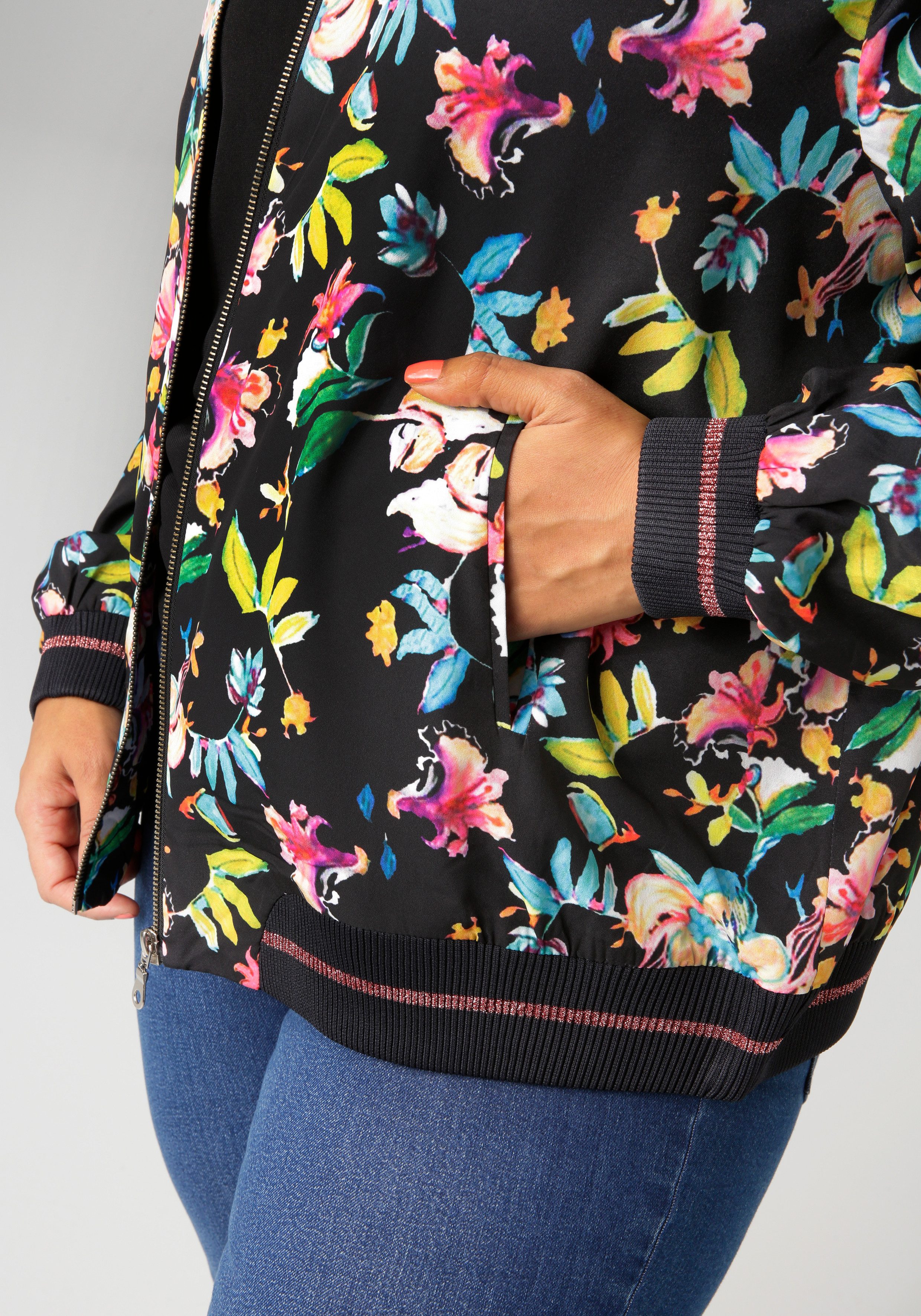 Aniston PLUS Blouson Mit Blumendruck